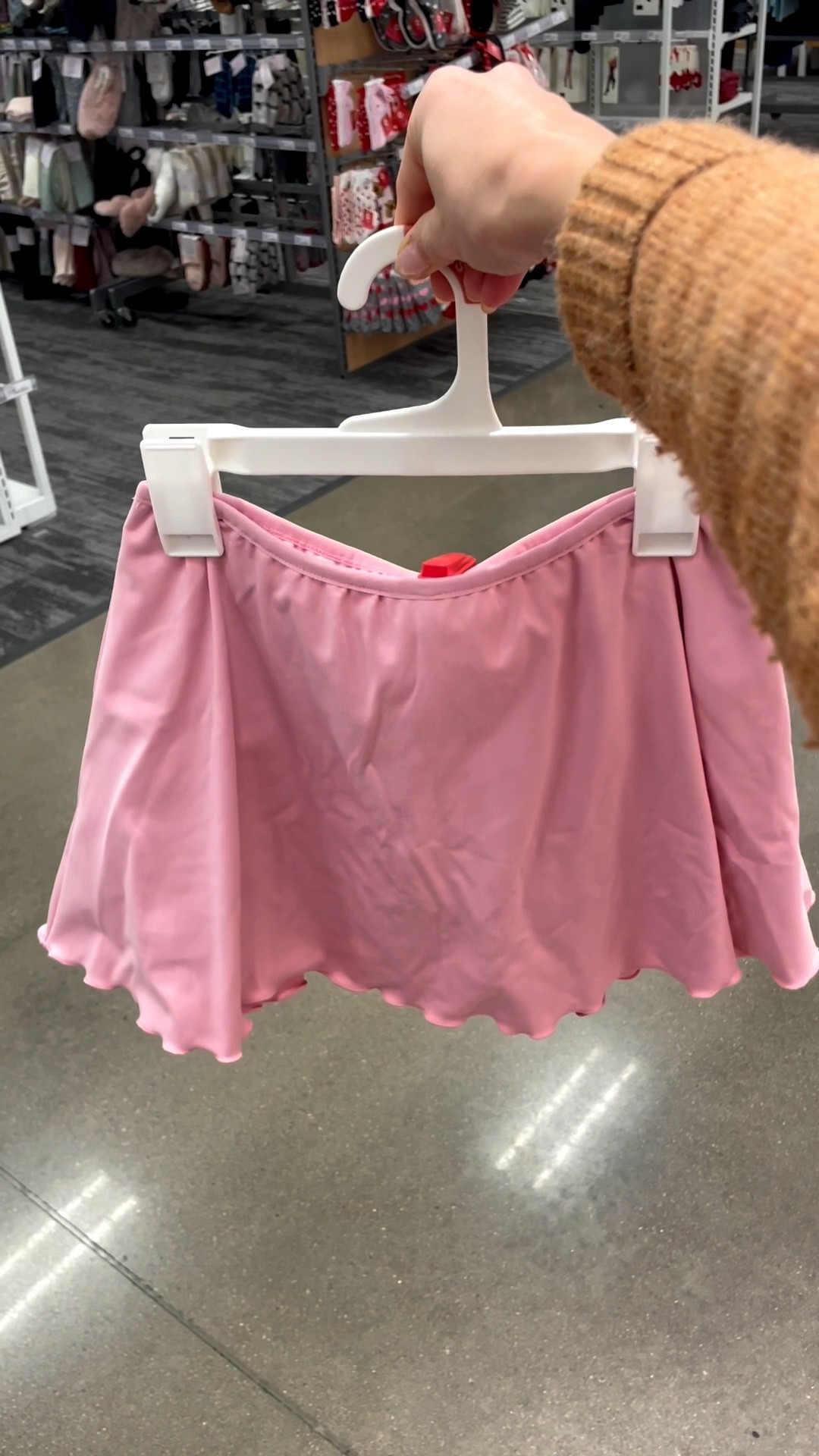 The sweetest little butter soft skort and only $20

#LTKU #LTKSeasonal #LTKootd