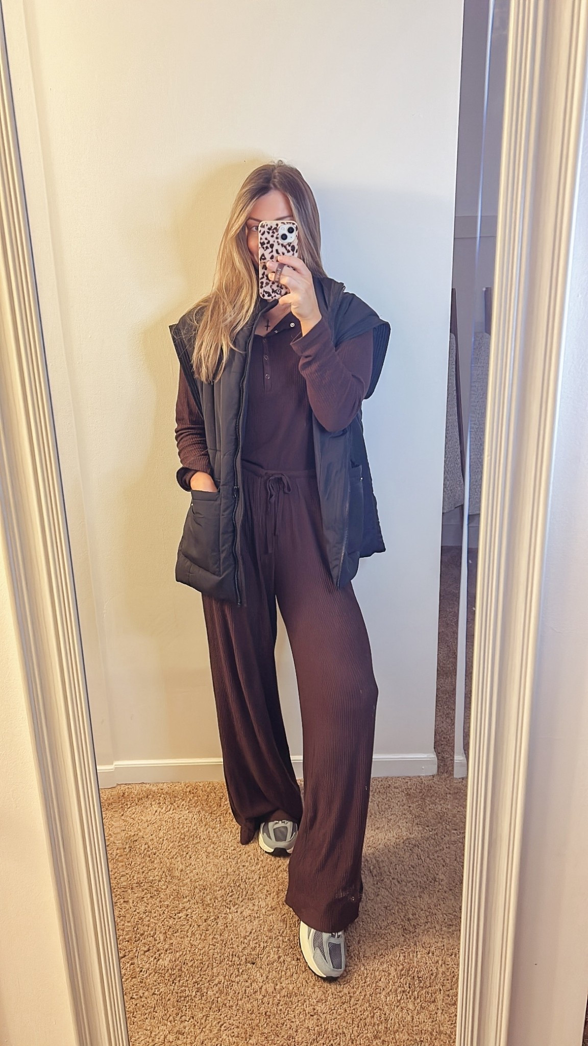 Cozy fall outfit 🤎🖤

#LTKStyleTip #LTKFindsUnder50 #LTKSeasonal