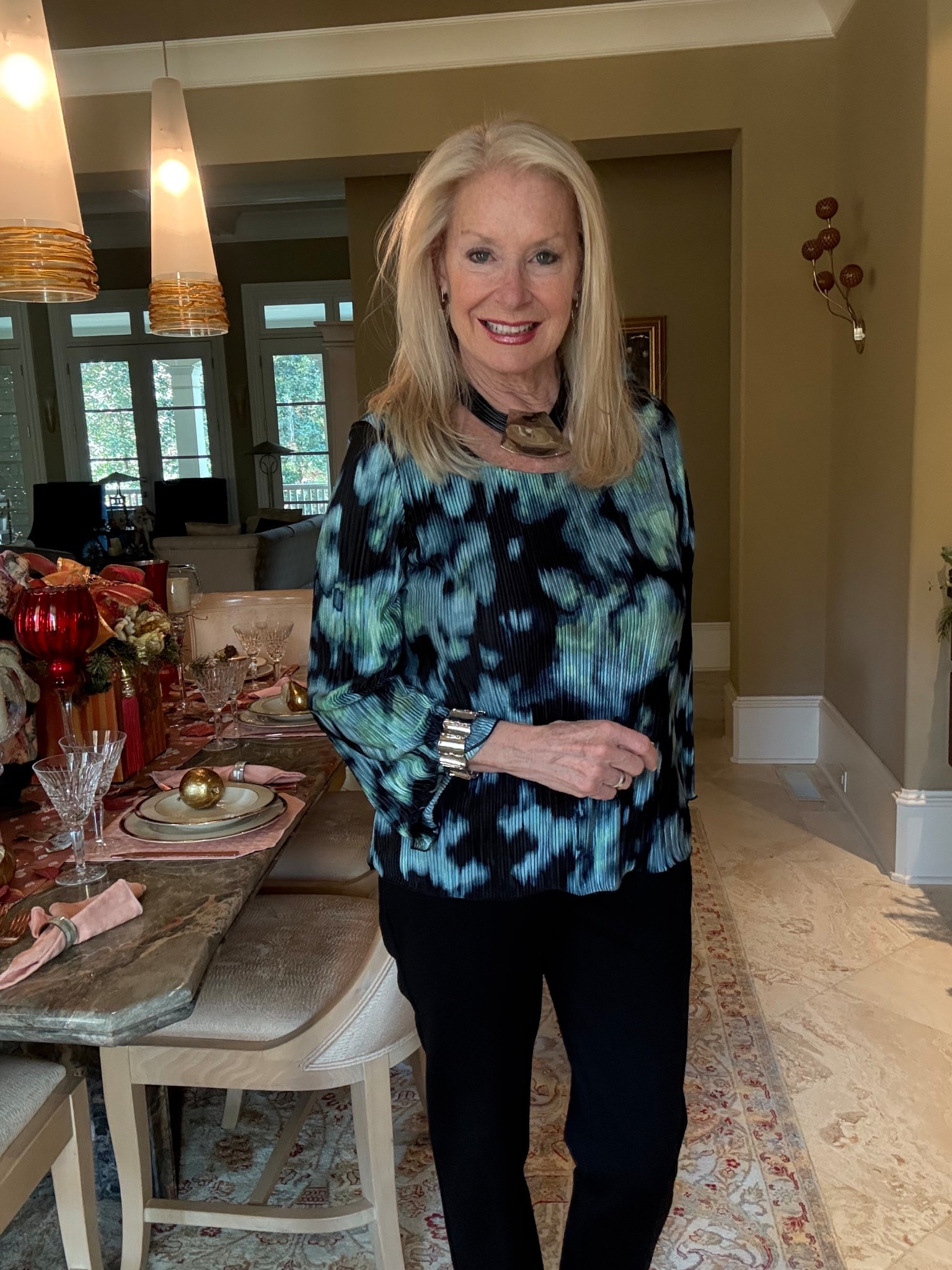 How are you doing to ring in the new year ?

#LTKOver40 #LTKootd #LTKHoliday