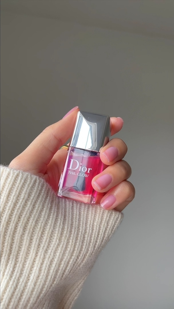 nail glow 🩷🎀

#LTKbeauty #LTKGiftGuide