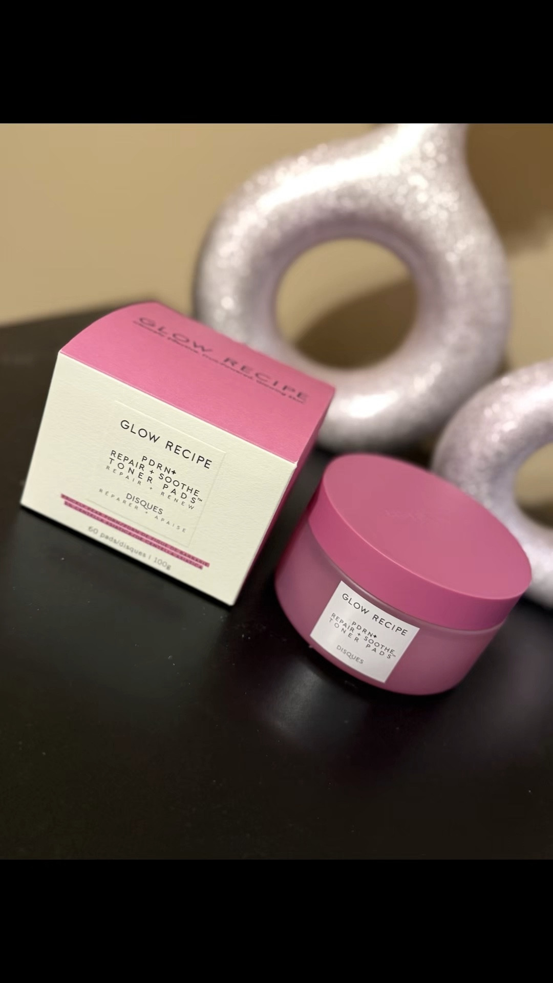 @Glow Recipe PDRN Toner Pads are now available at @sephora! These Koreantoner pads powered by vegan PDRN+ for skin barrier repair, soothing irritation and reducing redness for stronger, calmer, more resilient skin. A 5 minute facial that leaves your skin feeling plump & smooth. They are vegan and include five calming actives such as Centella! I love that the shape of the pads are made to contour & fit your facial structure!
#GiftedbyGlowRecipe #Beauty #Skin
#Sephora #GlowRecipe

#LTKmorningroutine #LTKselfcare #LTKBeauty