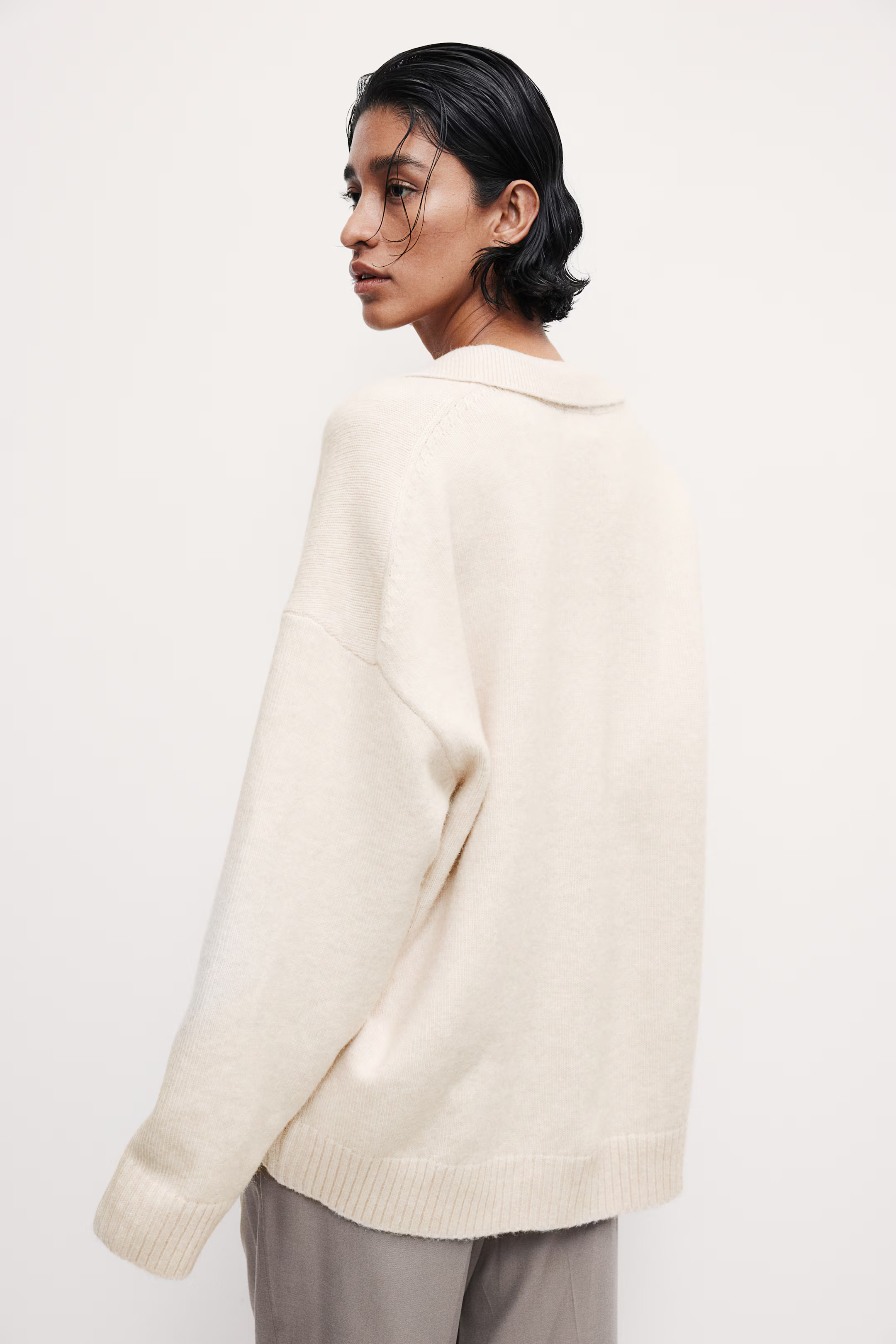 Fine-knit Collared Sweater - Light beige melange - Ladies | H&M US | H&M (US + CA)