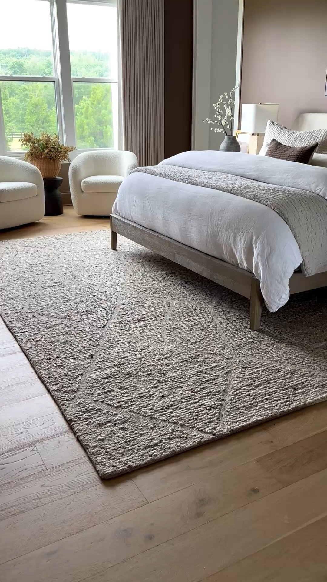 Love my new rug! It’s on sale @Wayfair 
Linked the whole room 
@Pottery Barn

#LTKSeasonal #LTKHome #LTKSaleAlert