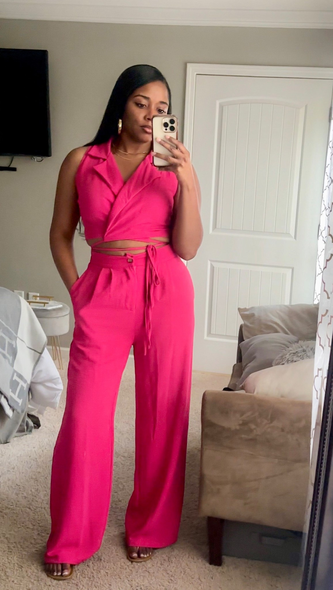Happy Hour

Hot pink two piece outfit, summer outfit, spring outfit

#LTKStyleTip