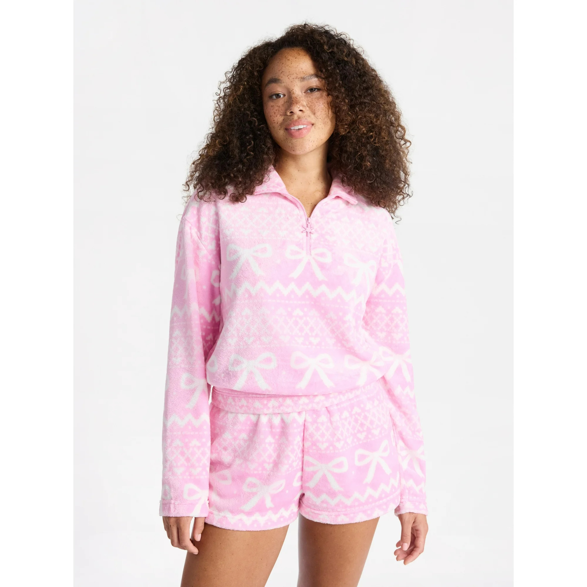 No Boundaries Christmas Quarter Zip Mock Neck Plush Top with Long Sleeves, Women's | Walmart (US)