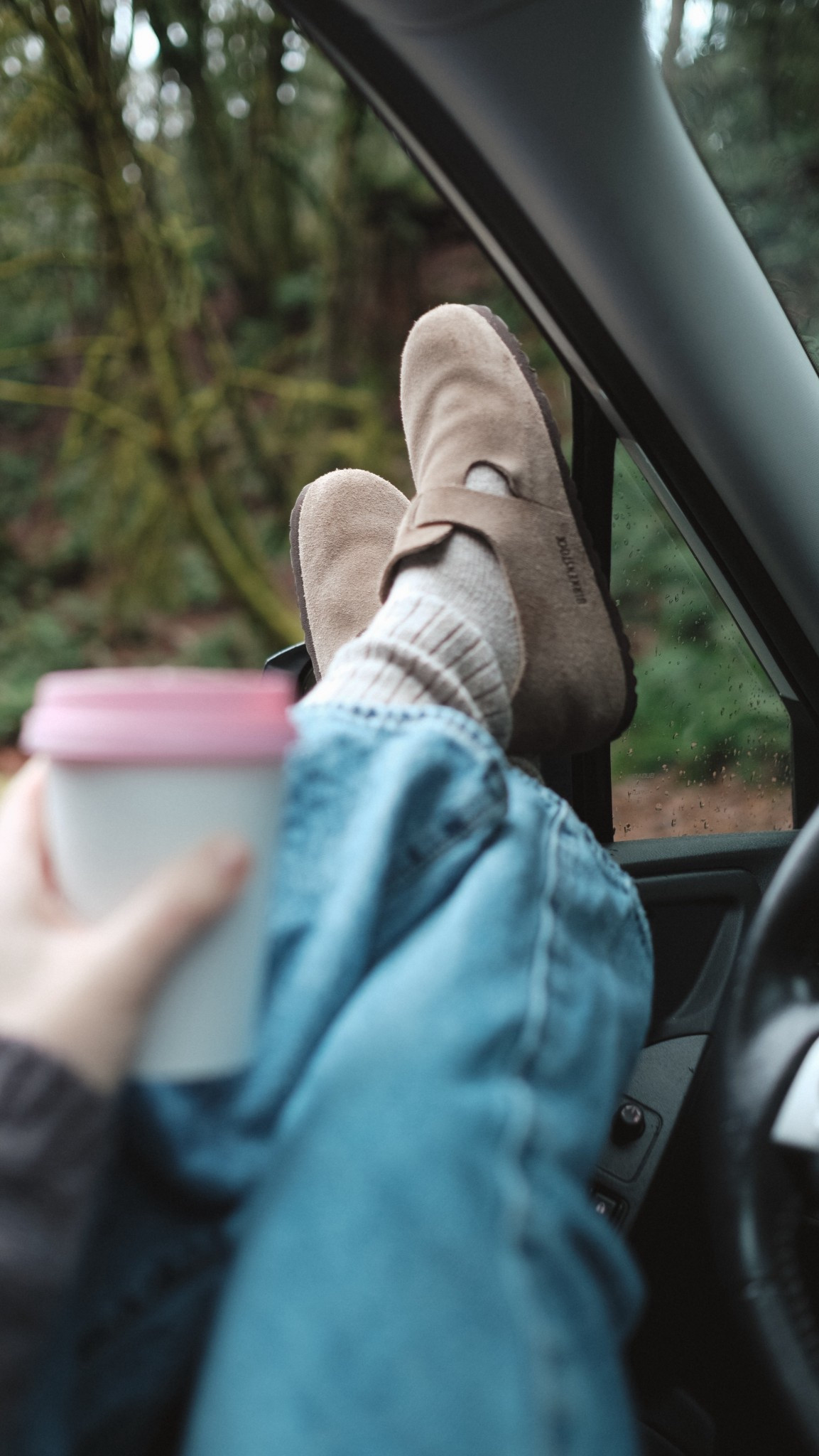 Birkenstock Londons 🤌

#LTKmomlife #LTKootd #LTKTravel