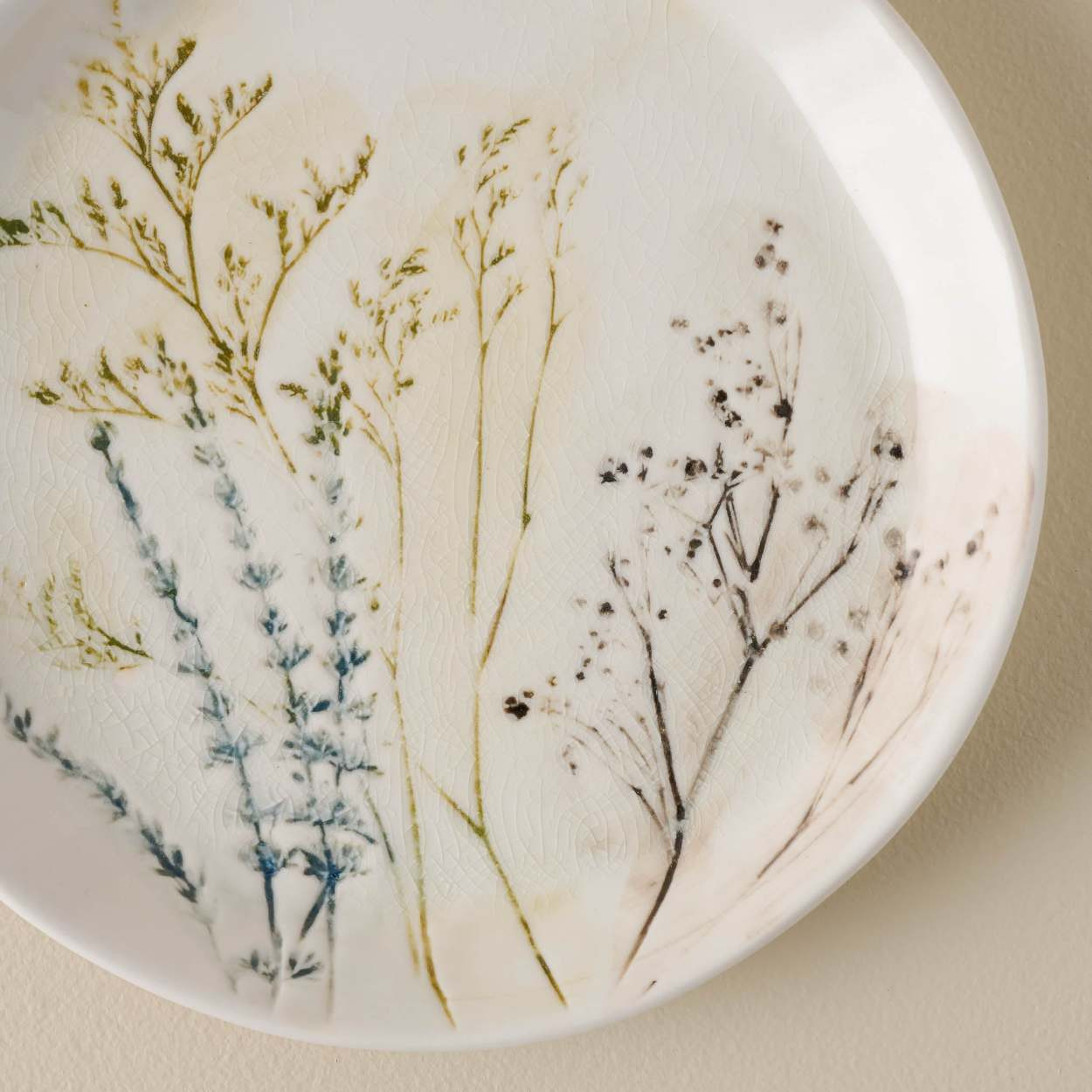 Pressed Floral Plate | Magnolia