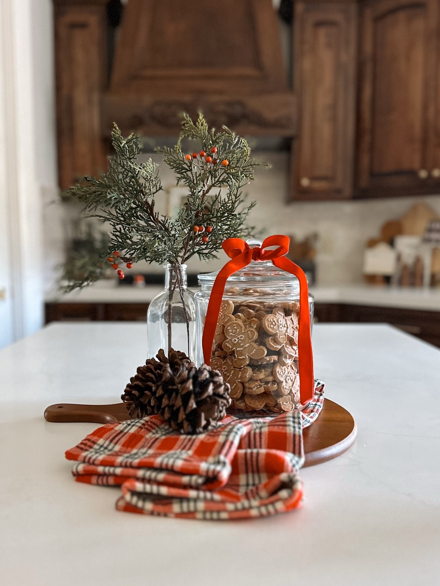 It’s gingerbread season ❤️

#LTKHoliday #LTKSeasonal #LTKHome