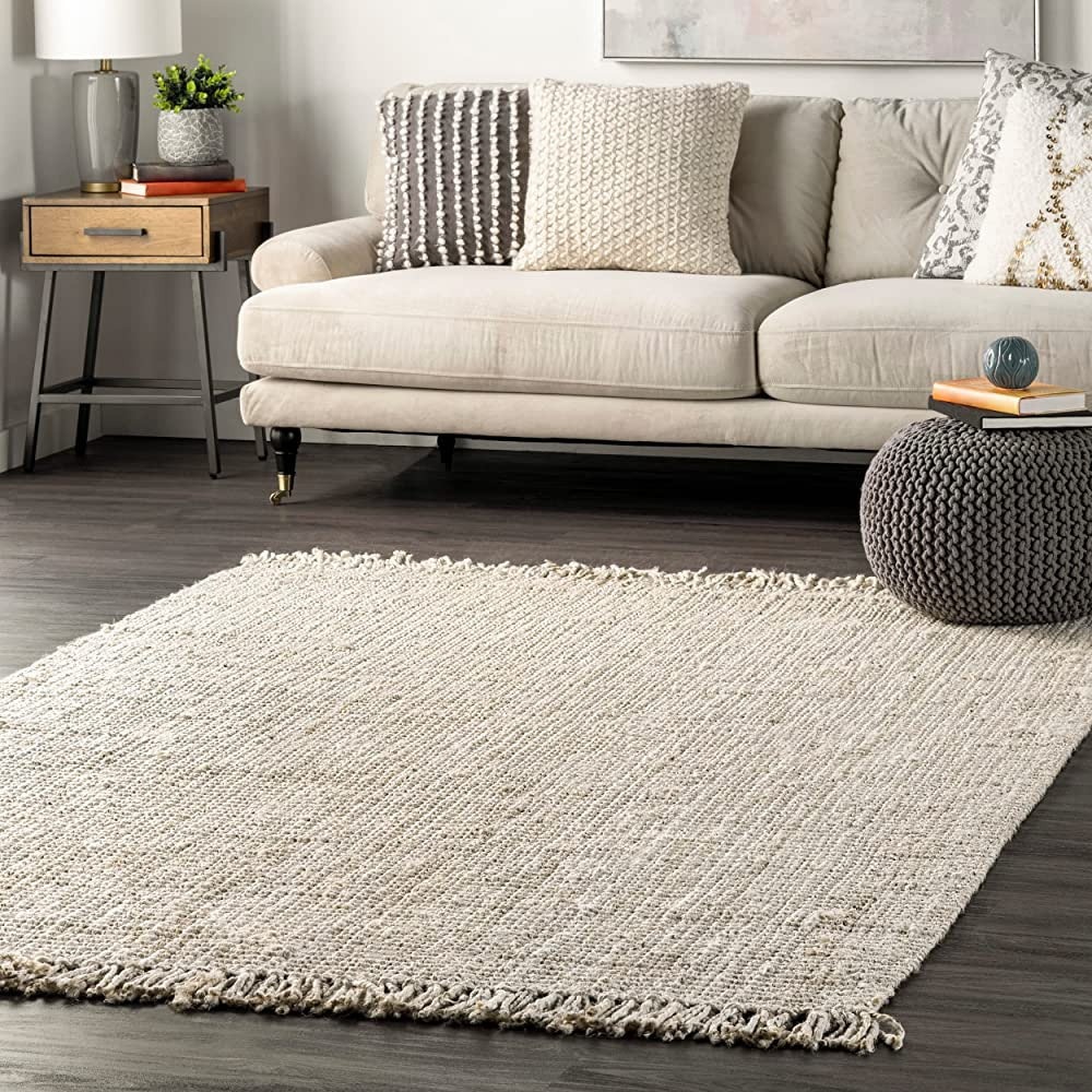 nuLOOM Daniela Farmhouse Chunky Jute Area Rug, 6' x 9', Off-white | Amazon (US)