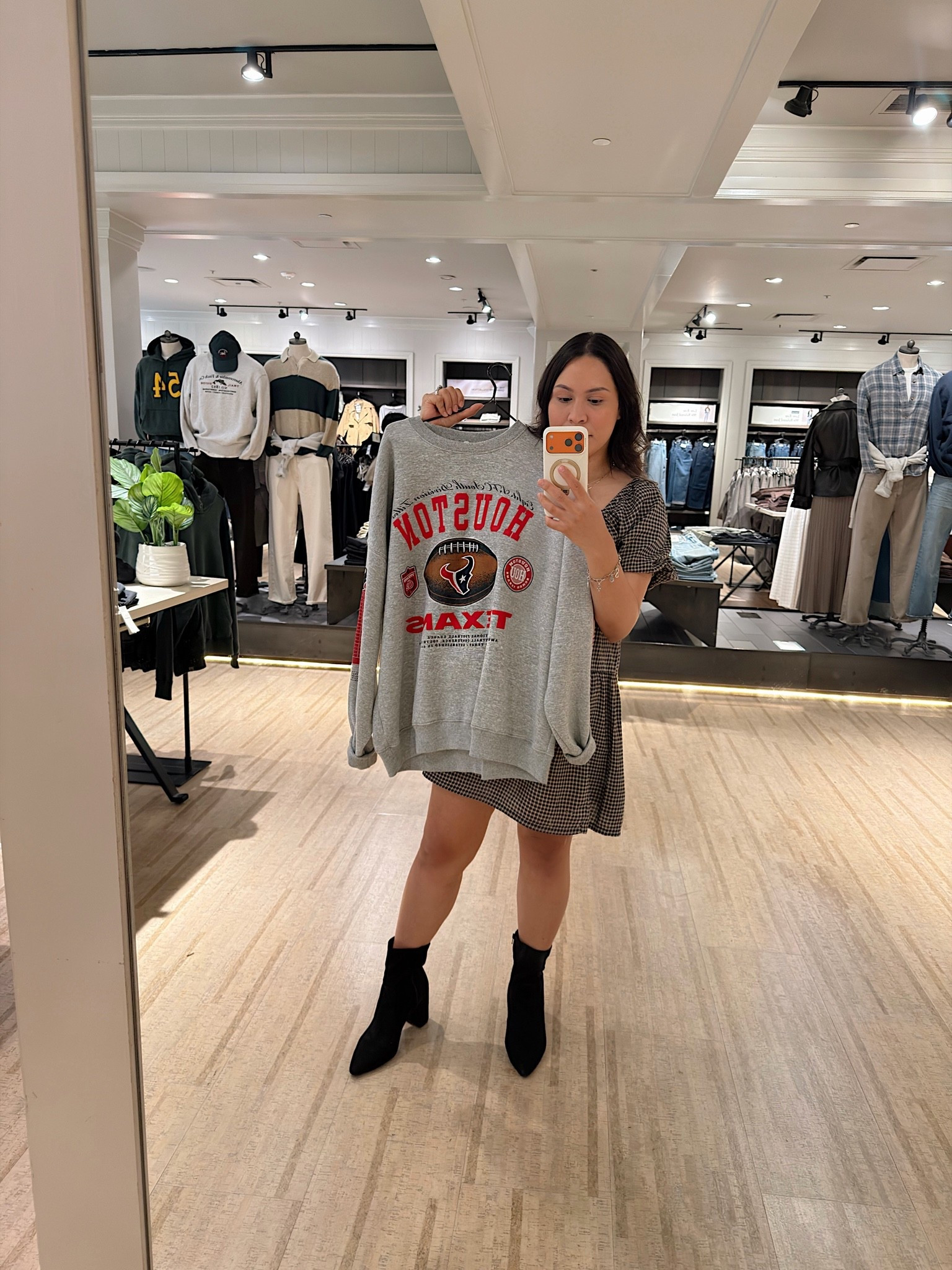 Houston 🏈Texans sweater at A&F

#LTKootd #LTKmomlife #LTKMidsize