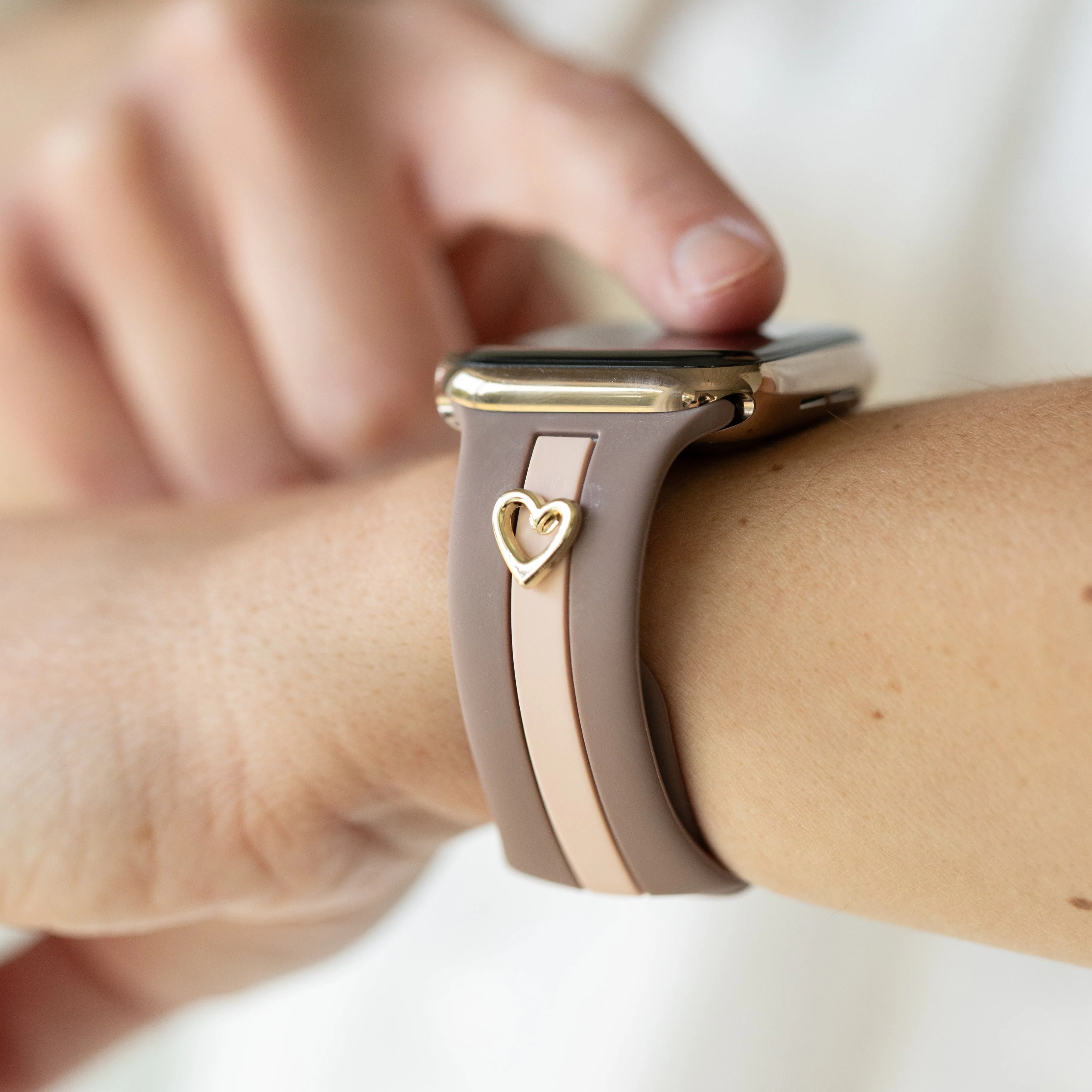 Heart to Love ♡ Mauve and Blush Smart Watch Band | StrawberryAvocados