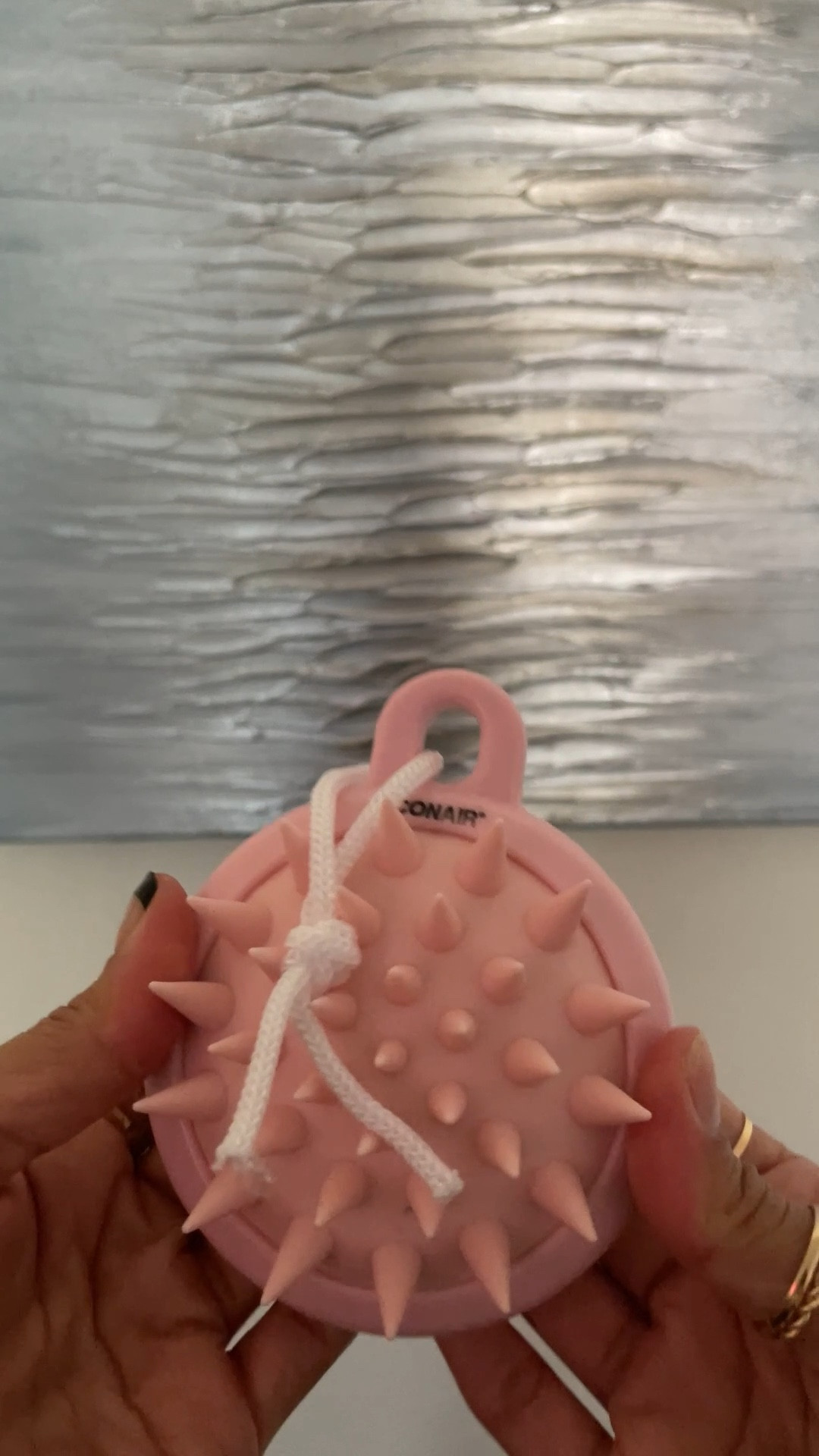 Conair Basik Edition Dual-sided pop-up scalp care massage & detangle hair brush 

#LTKU #LTKGiftGuide #LTKbeauty