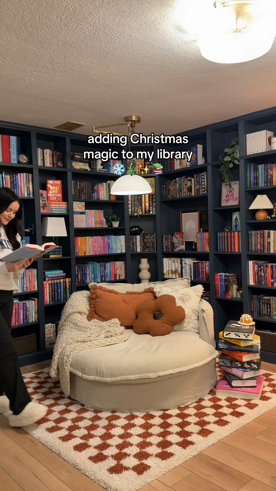 Adding Christmas magic to my library ❄️✨ 

#LTKSeasonal #LTKHoliday