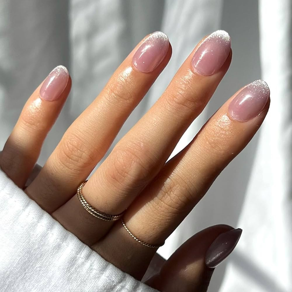 Glamnetic Press On Nails - Fairy Dust | Short Oval Beige-Pink Nails with a Mesmerizing Metallic F... | Amazon (US)