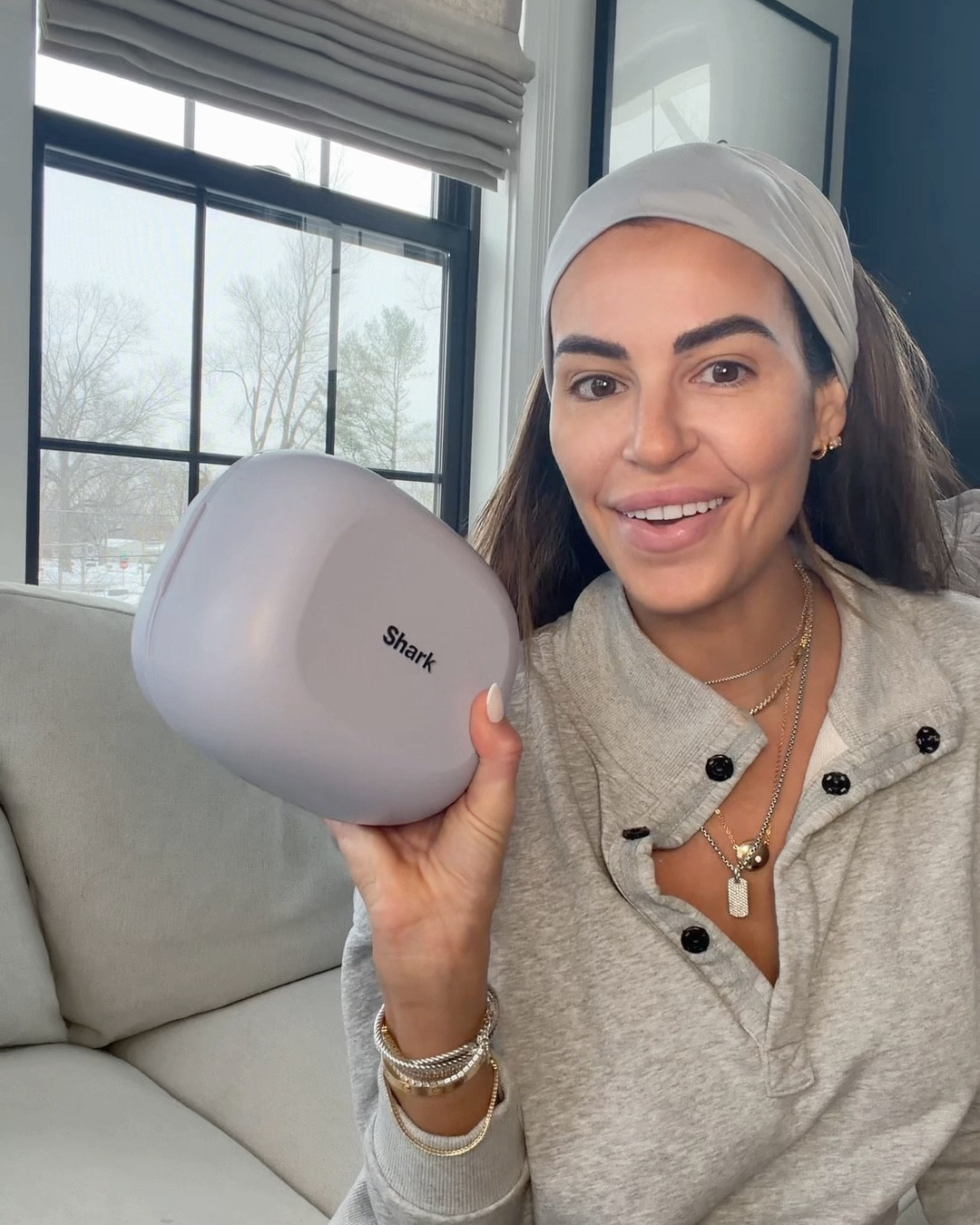 At home hydra facial & red light therapy 

#LTKdayinmylife #LTKValentine #LTKgrwm