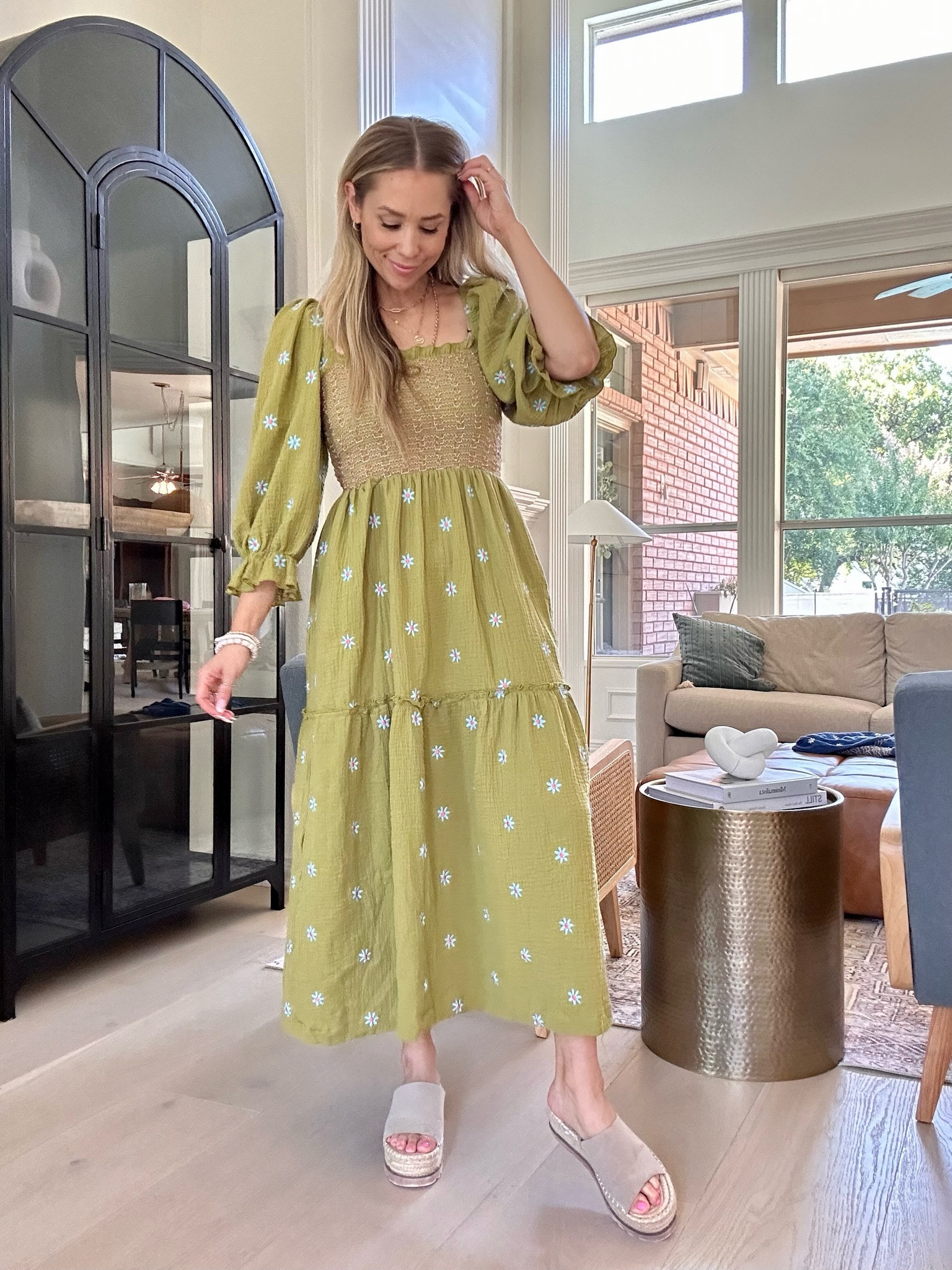 Free people lookalike for a fraction of the cost!! 🚨 

Free People : $168
Amazon : $ 40 😱 

I ordered a size s / tts 

5’5” |  125 lbs | Size :4 