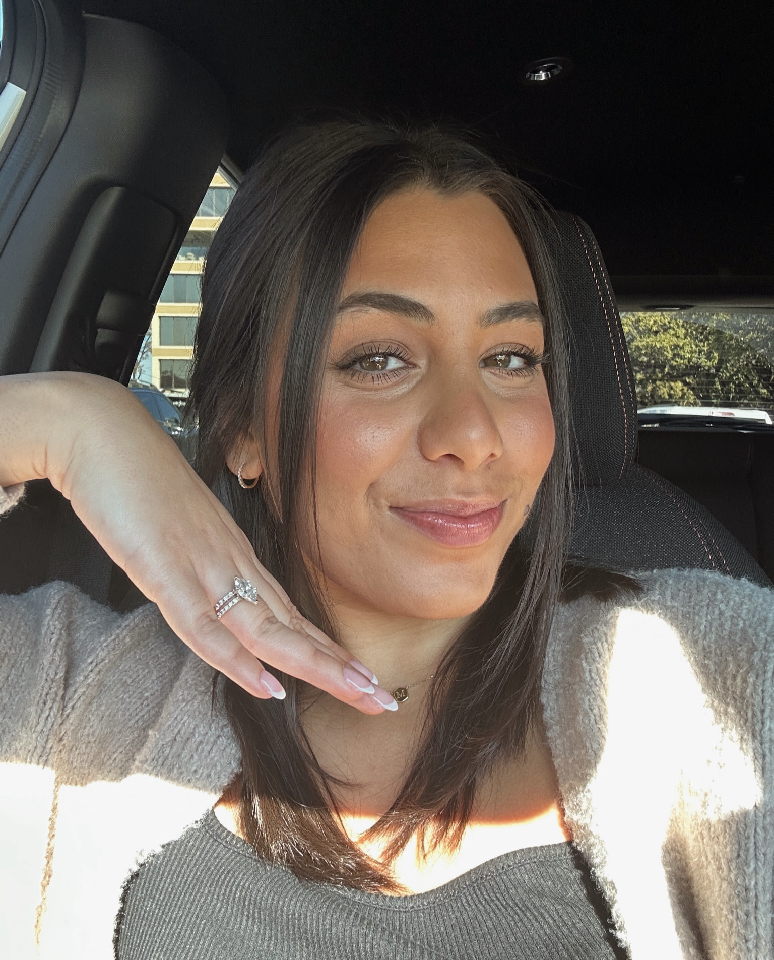 My go to everyday makeup products!!! 🤍