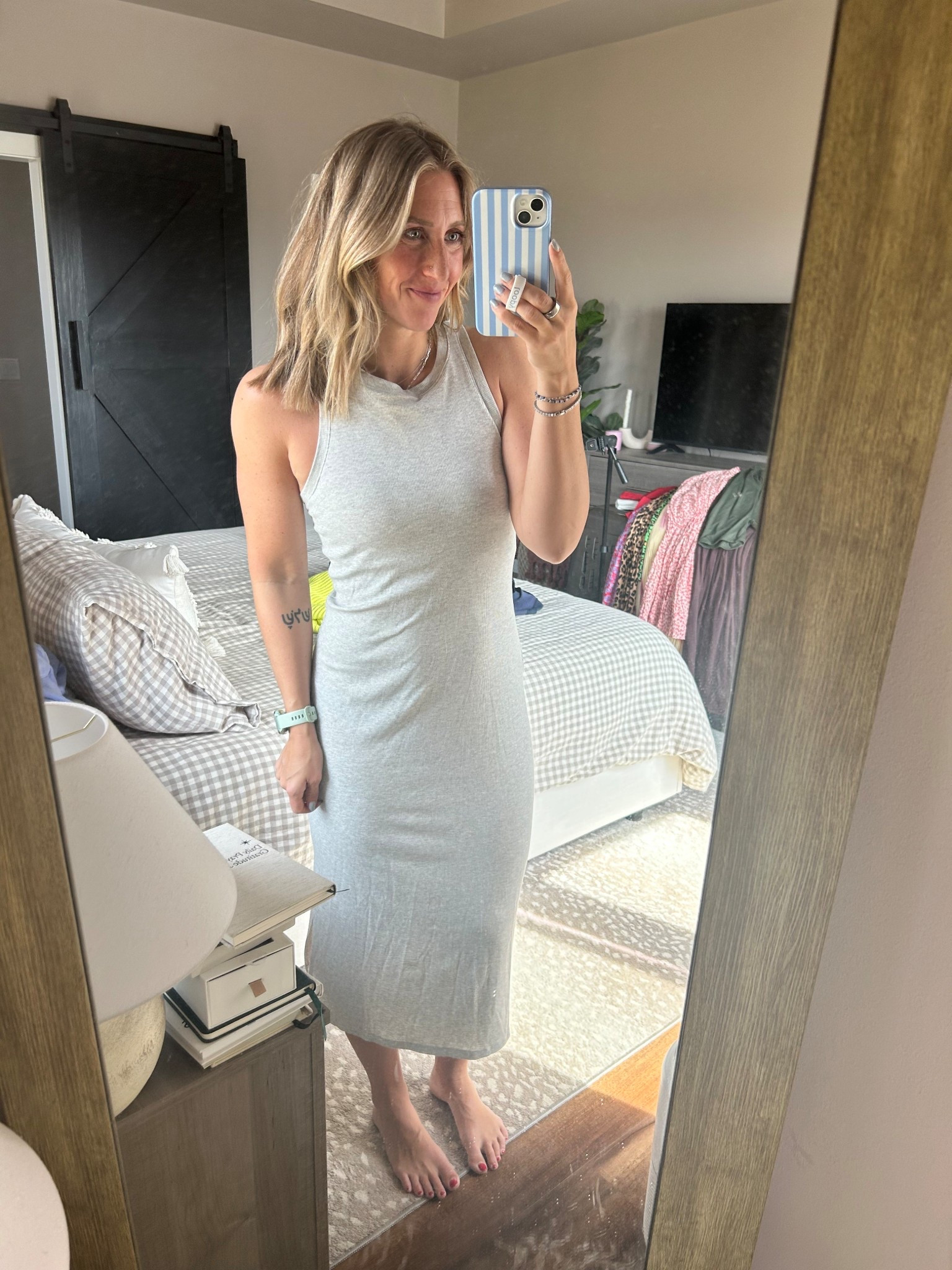 Size small
Ribbed activewear midi dress with built-in bra 

#LTKootd #LTKSaleAlert #LTKActive