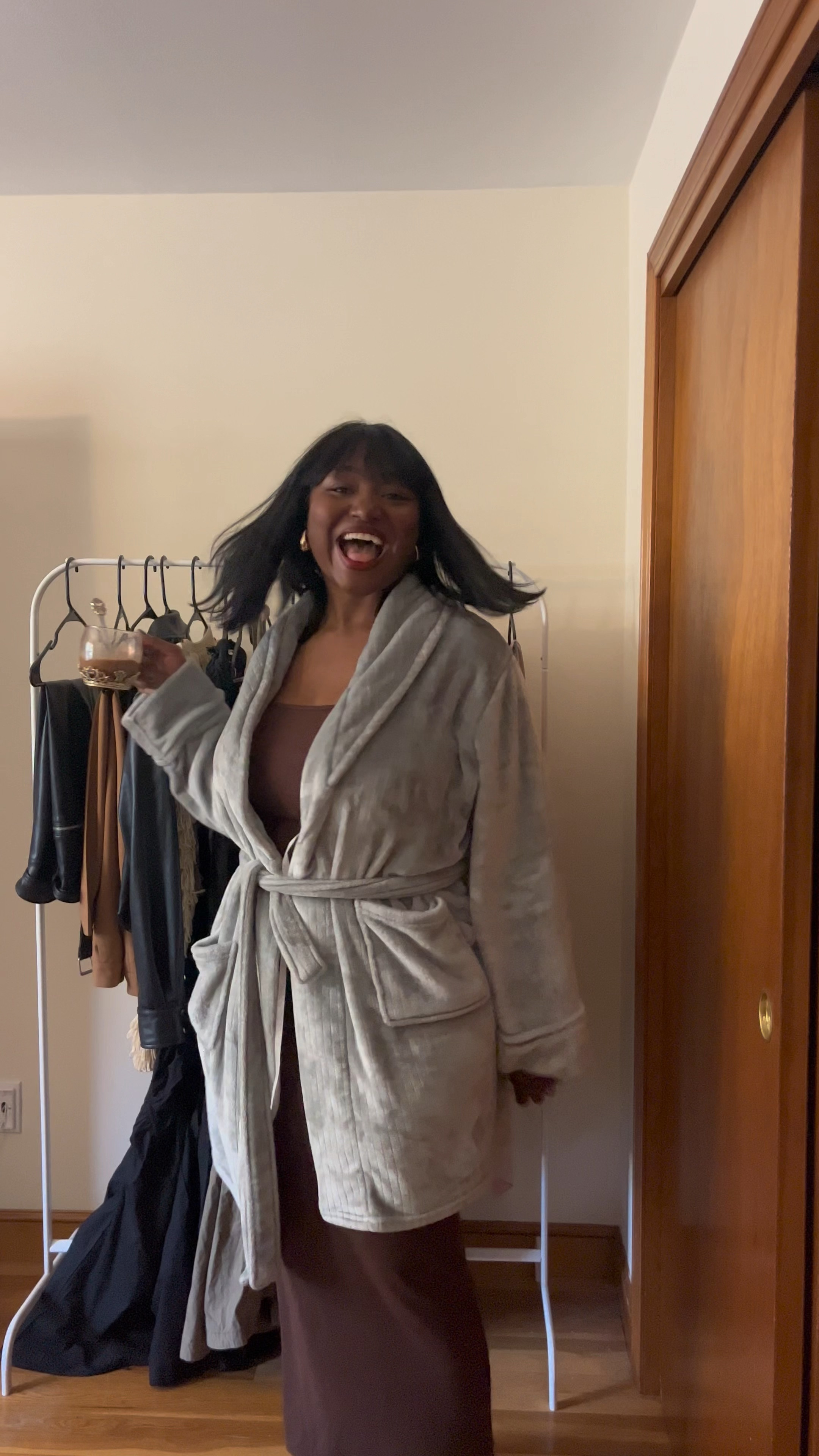 It’s a Clarke sisters kinda Sunday! 

If you went to church today, comment below how your services was 👇🏾👇🏾👇🏾

Shirt: @modistaupcycling 
Jeans: linked in LTK
Shoes: @stevemadden 

Share & follow @jones_tiara for more outfit inspo 

#christiangirls #christianinfluencer #christiangirlinstagram #getreadywithme #churchoutfit #churchoutfits #christianblogger 

Get ready with me for church, Christian inspo, Christian outfit, church outfit, modest fall outfit idea, Christian girl outfit idea, modest outfit ideas for fall, modest fall outfit, Christian influencer, Christian girl get ready with me