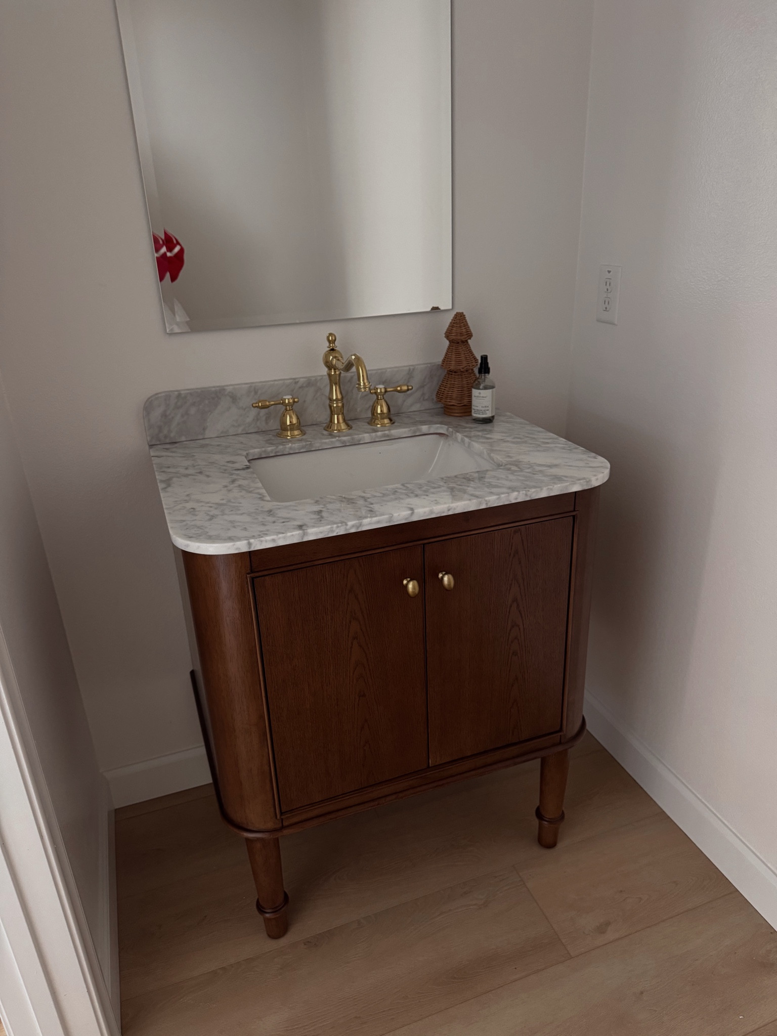 Vanity links


#LTKHome