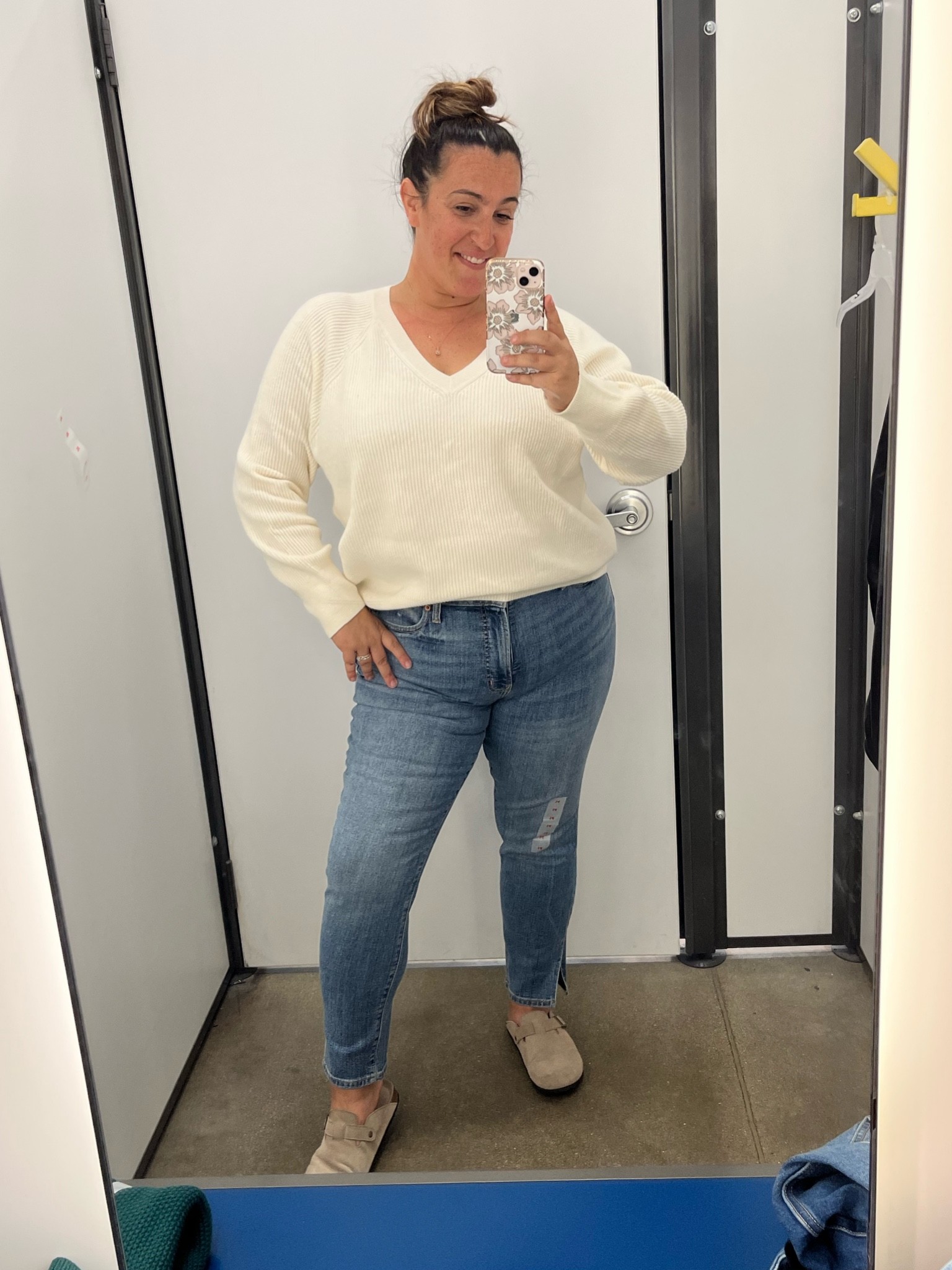 Old Navy OG straight jeans with no stretch and cute side slit! Fit true to size. Vneck sweater is oversized, I’m in an XL. 

#LTKcurves #LTKstyletip #LTKunder50