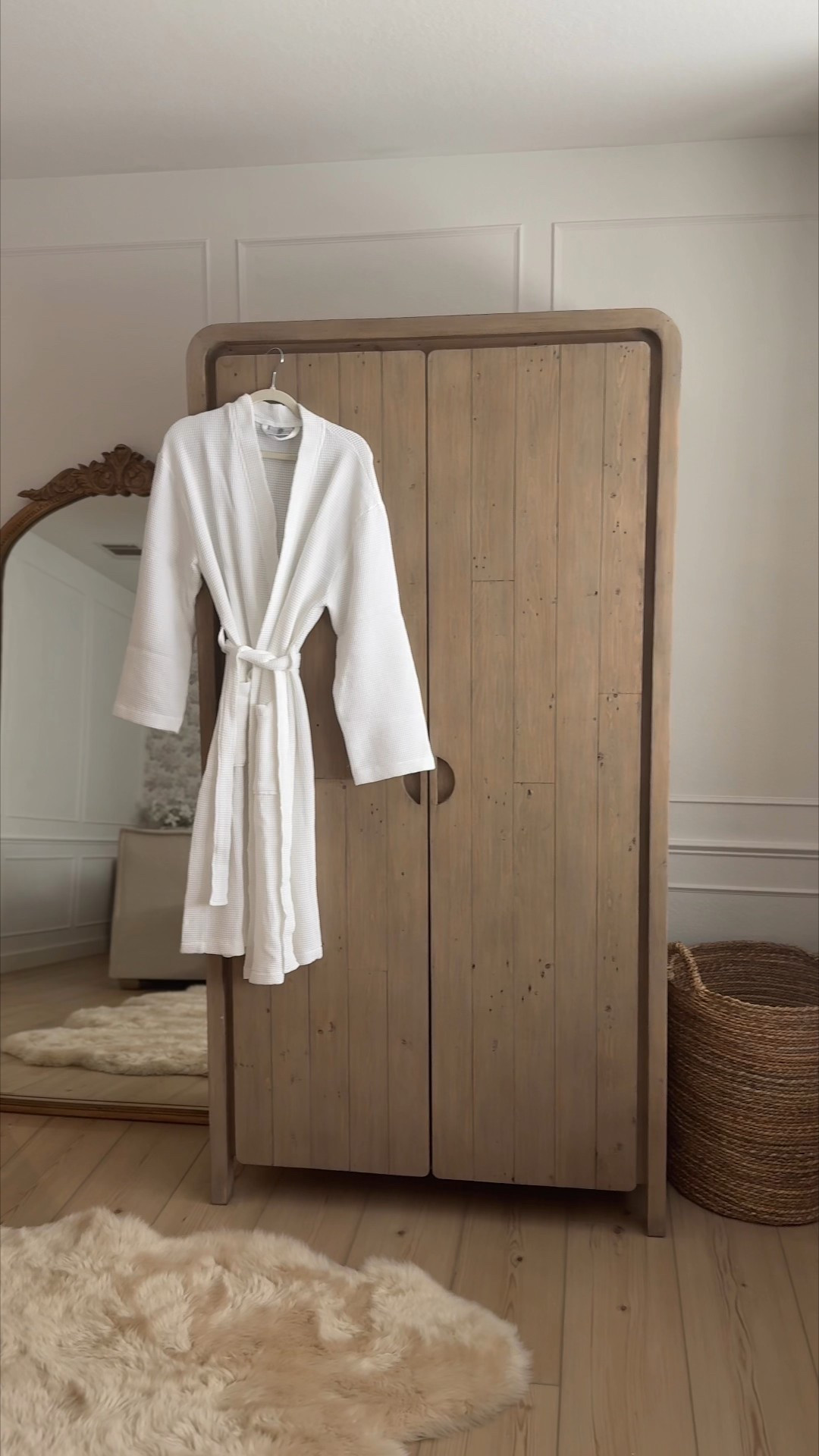 Morning uniform lately 🤍

This Cariloha bamboo robe is unbelievably soft, breathable, and yes… it has pockets.

Use code TAMMY35 for a discount

@cariloha #livecariloha 

#LTKOver40 #LTKgrwm #LTKmomlife