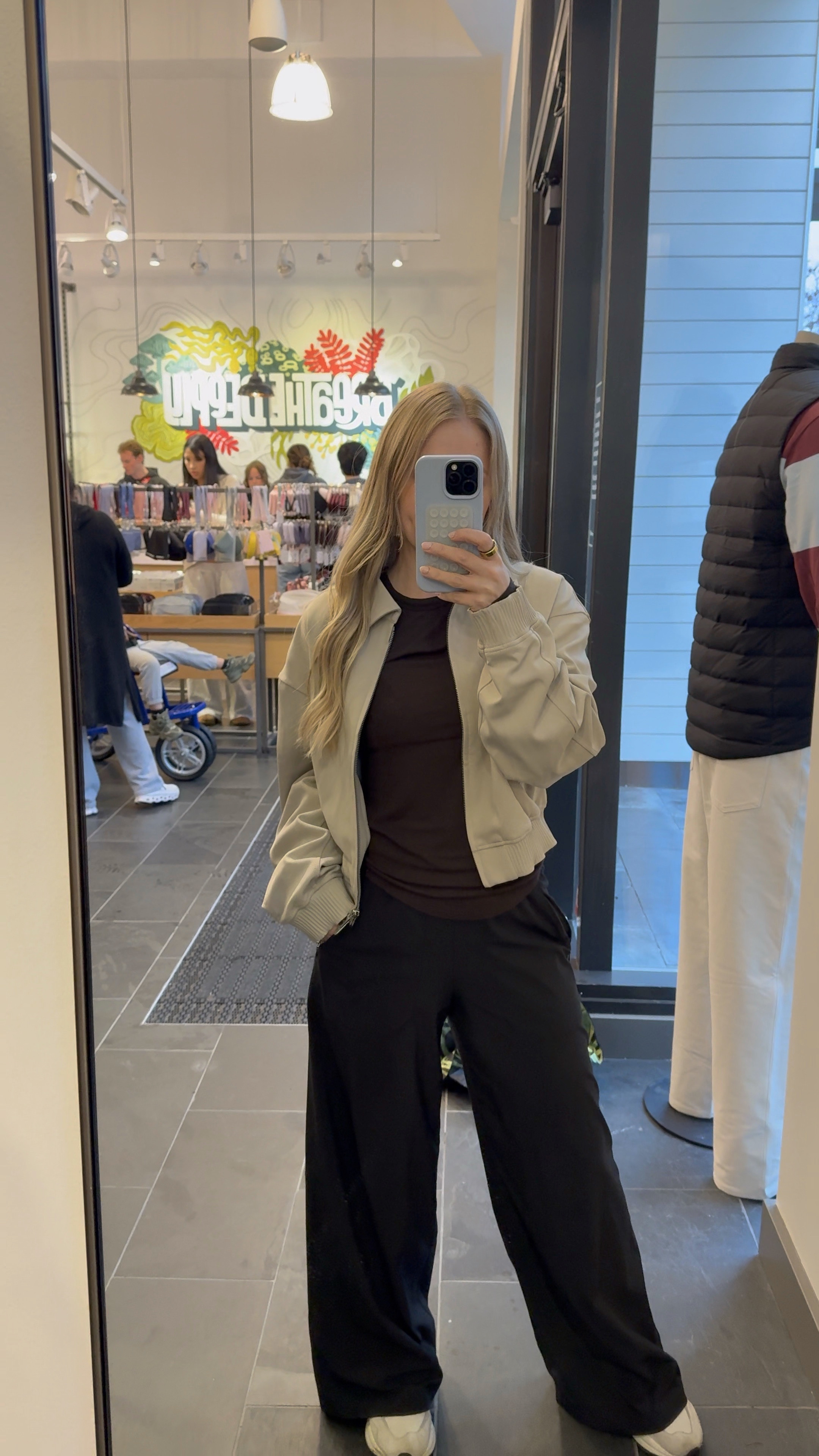 Lululemon try on
Pants size 6 (size up one for oversized fit)
Long sleeve 4
Jacket medium (size up one for less cropped/more oversized)

#LTKSeasonal #LTKstyletip #LTKActive