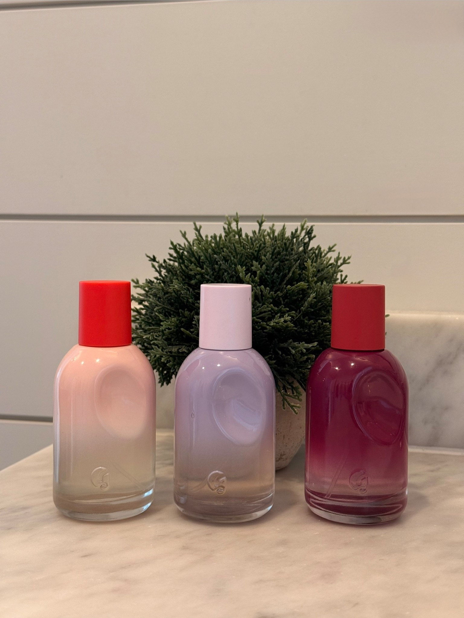 These Glossier perfumes are light, clean, and perfect for everyday wear. Subtle but so good.

#LTKGiftGuide #LTKmomlife #LTKBeauty