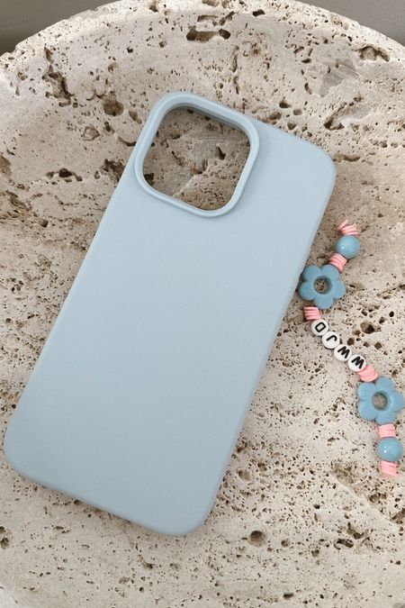 Really into blue lately 🦋🩵🌊☁️🤍 new phone case from amazon - comes in so many colors + comes with 2 screen protectors and is Magsafe 

#babyblue #blue #phonecase #phonecharm #amazon 

#LTKstyletip #LTKSeasonal #LTKfindsunder50