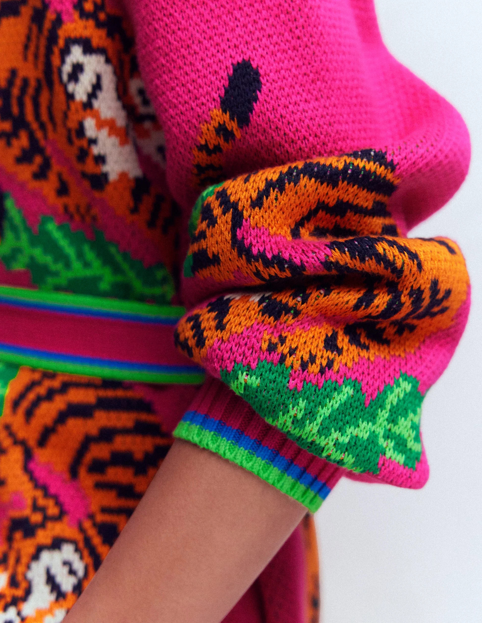 Jacquard Belted Cardigan-Pink Yarrow Tigers | Boden (US)