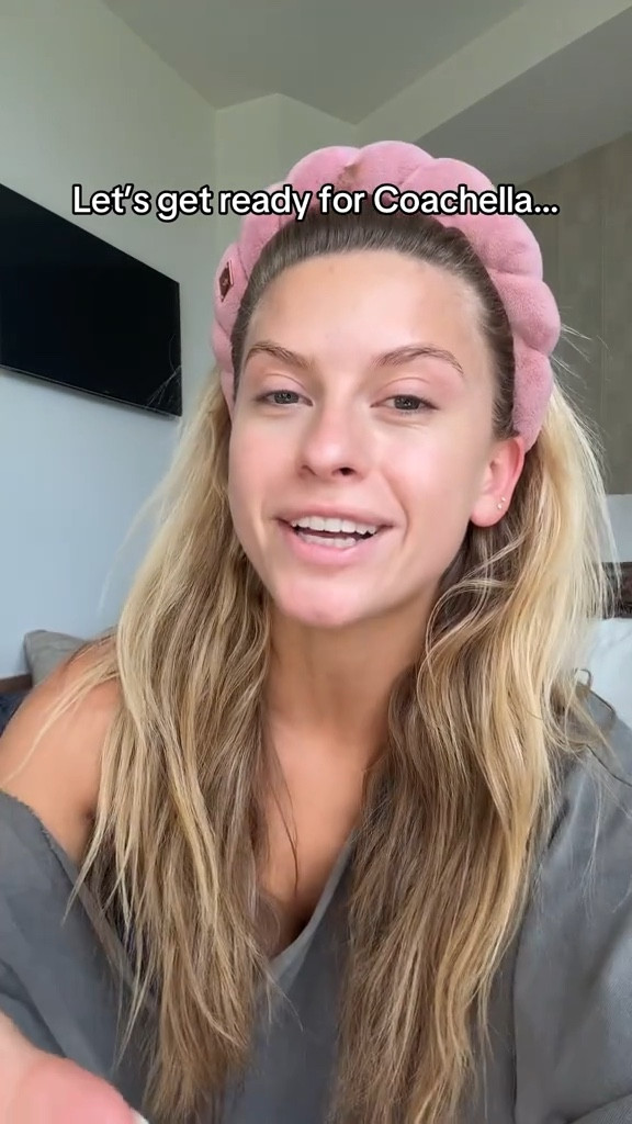 Let’s get ready for Coachella day 2! 💋

#LTKWatchNow #LTKFestival #LTKStyleTip