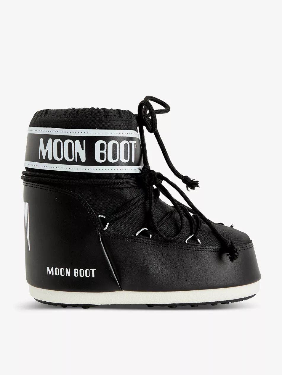 Icon Low lace-up shell snow boots | Selfridges