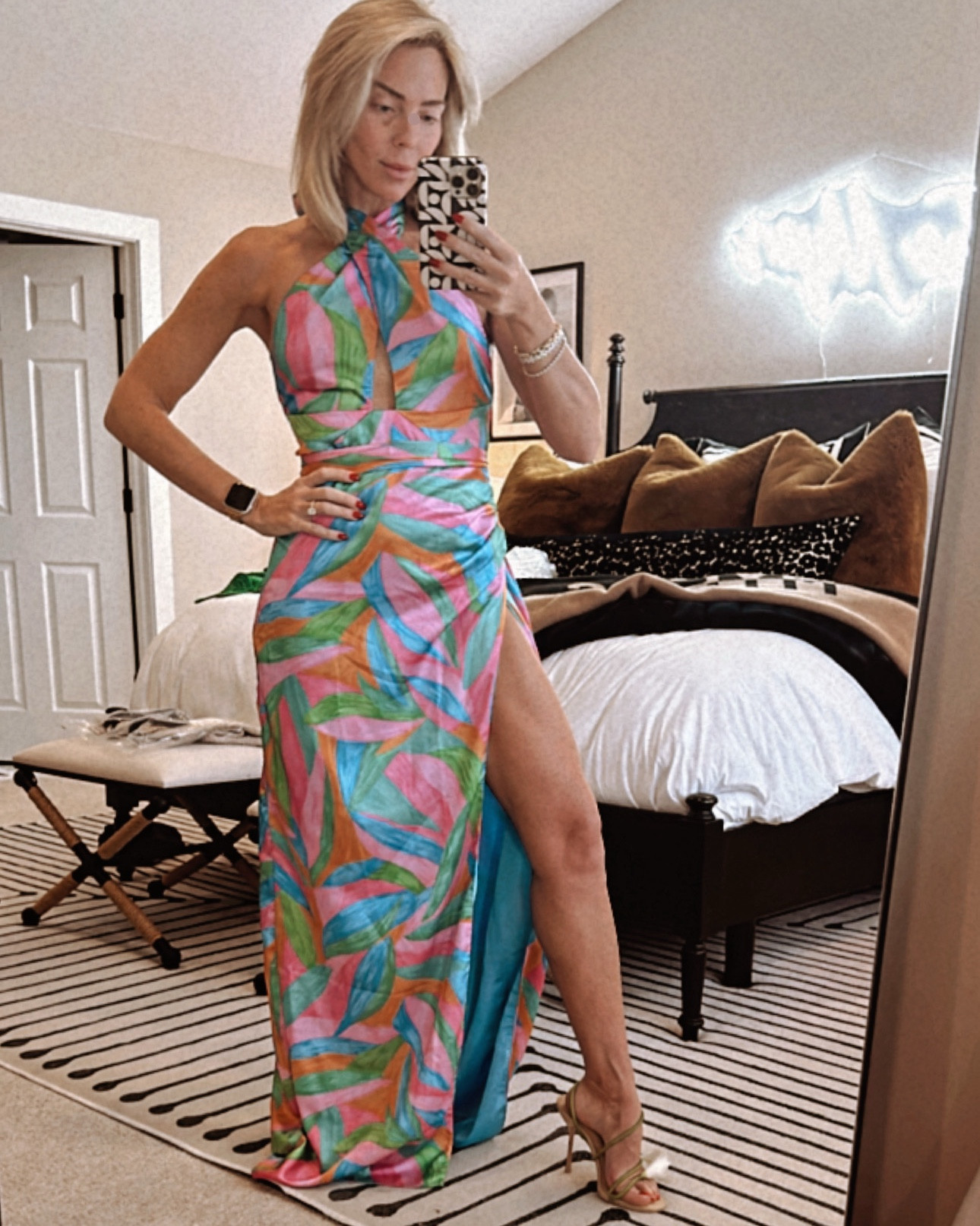 Dress 5/9: IT WAS TIME FOR A FLORAL MOMENT AND OH BOY, DO WE HAVE A FORAL💐MOMENT IN THIS ONE! 🌸 

ON SUPER SALE RIGHT NOW (and use code CANDY 🍭 or TULIP 🌷for an even bigger discount on this dress - $100 for a dress like this? Holy cow, sign me UP ⬆️ 

WE👏ARE👏HERE👏FOR👏THIS👏DRESS👏 and it’s perfect for so many occasions from beach vacations 🏖️ to wedding guest dress 👗 you’ll be living in this one ☝️ TRUST ME 😍👌💕

Wearing a SMALL but exchanged for an XS - so runs TTS (as i’m 5’6” / 123 lbs / 34B cup & 8.5 size shoe). 

I’ll be pairing this dress with the earrings I’ve linked below & one of the heel options I’ve linked too. ✨

Going more natural with my makeup & a beach wave 🌊 hair style. MAKE ROOM, ladies, this dress needs to be in your closet & on your bodies as much as possible (heck, wear it to bed and you’ll knock your hubby’s socks off 😅). 

DM me 💋 with any questions or if you need any other options / items that you’d like me to buy options of and try on/link & review for you! 💕

Xoxo 💋, your girl for the latest beauty, interior design, and fashion trends,
CeCe 🙏👗🌸🩵🥂💐🌊🍭💕✨🤩

#LTKWorkWear  
     #LTKMidSize     #LTKVideo    #CorMyerStyle     #LTKMidSize #LTKCyberWeek    

#LTKFindsUnder50 #LTKSeasonal #LTKBeauty #LTKStyleTip #LTKFindsUnder100 #LTKTravel #LTKFitness #LTKOver40 #LTKParties #LTKU #LTKSaleAlert #LTKBump #LTKActive #LTKShoeCrush #LTKBump #LTKFamily #LTKPlusSize #LTKHoliday #LTKGiftGuide #LTKItBag #LTKHome #LTKWatchNow #LTKFindsUnder100 #LTKTravel #LTKWedding