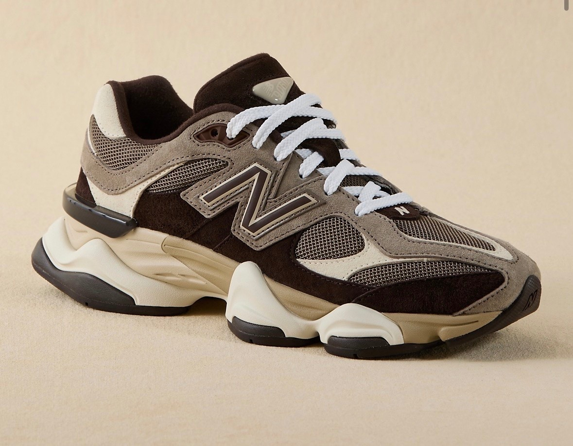 The prettiest fall sneaker! New balance 9060!! Neutral shoes for fall

#LTKmomlife #LTKootd
