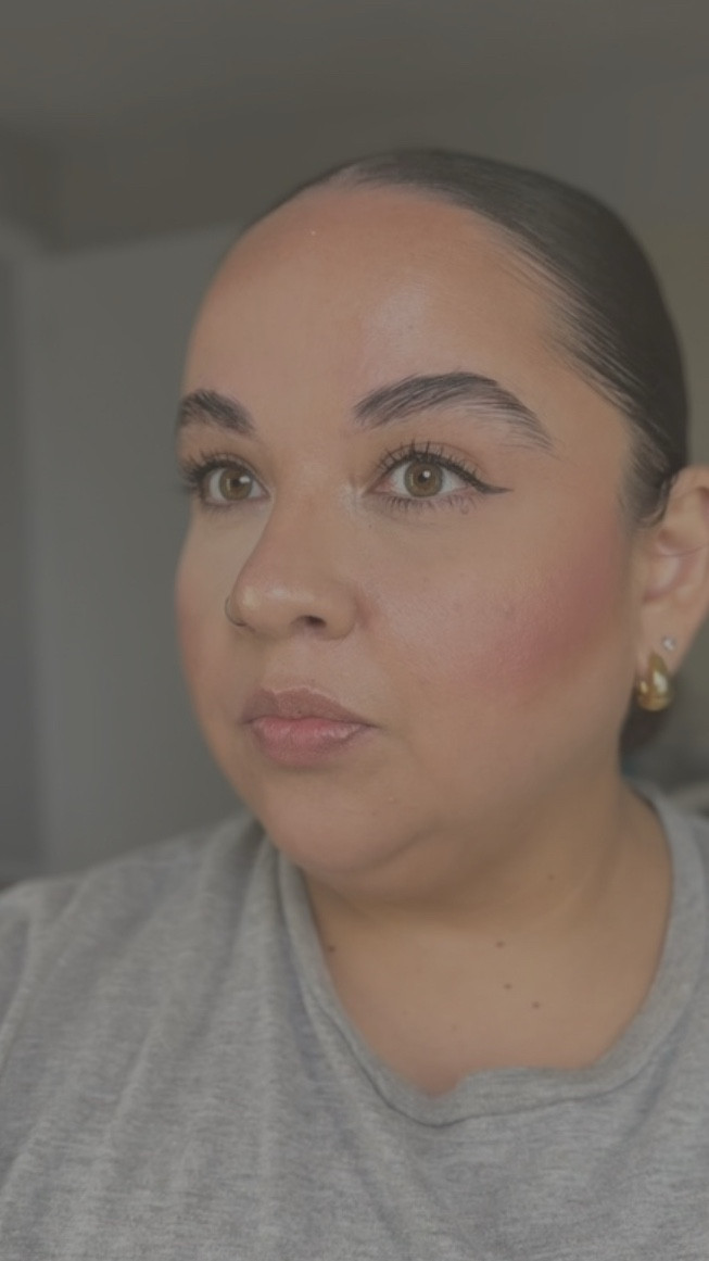 My go to when I want to look airbrushed. HUDA Beauty Easy Bake in Pound Cake is perfection 🤎

#LTKBeauty