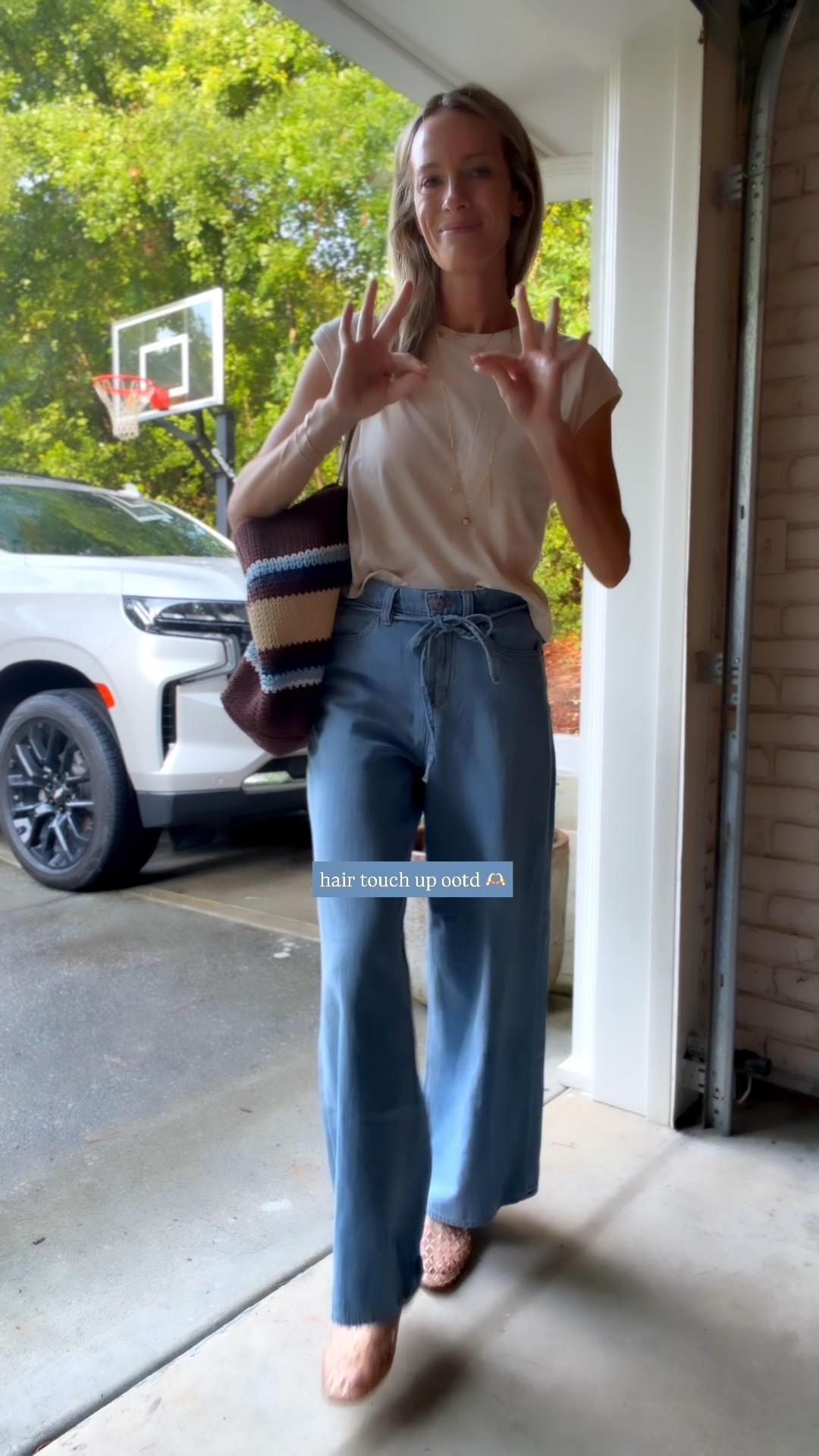 These jeans! I cant stop wearing! Size 2. Tshirt is target but not online yet 👀