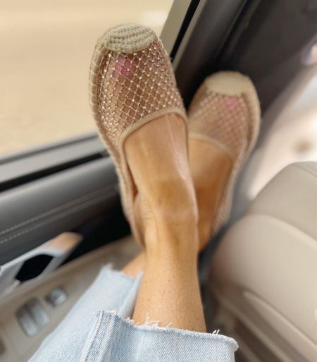 Taking a road trip today to Ohio. Got my new rhinestone flats on! They are gorgeous! I see several of you have purchased them too 🙌 True to size

Free ship when you log in. 
Xo, Brooke

#LTKShoeCrush #LTKSeasonal #LTKGiftGuide