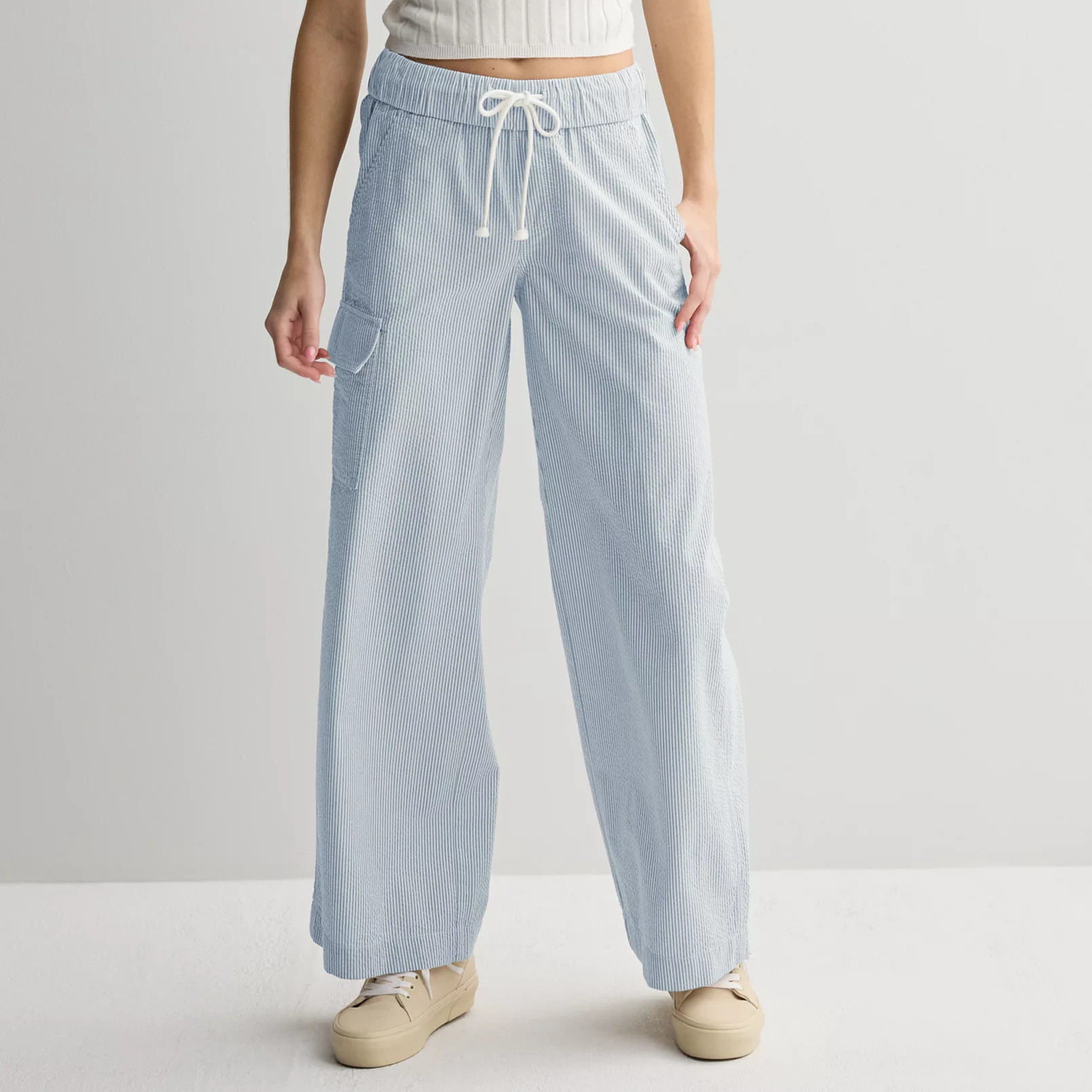 Juniors' SO® Mid Rise Pull-On Seersucker Pants | Kohl's