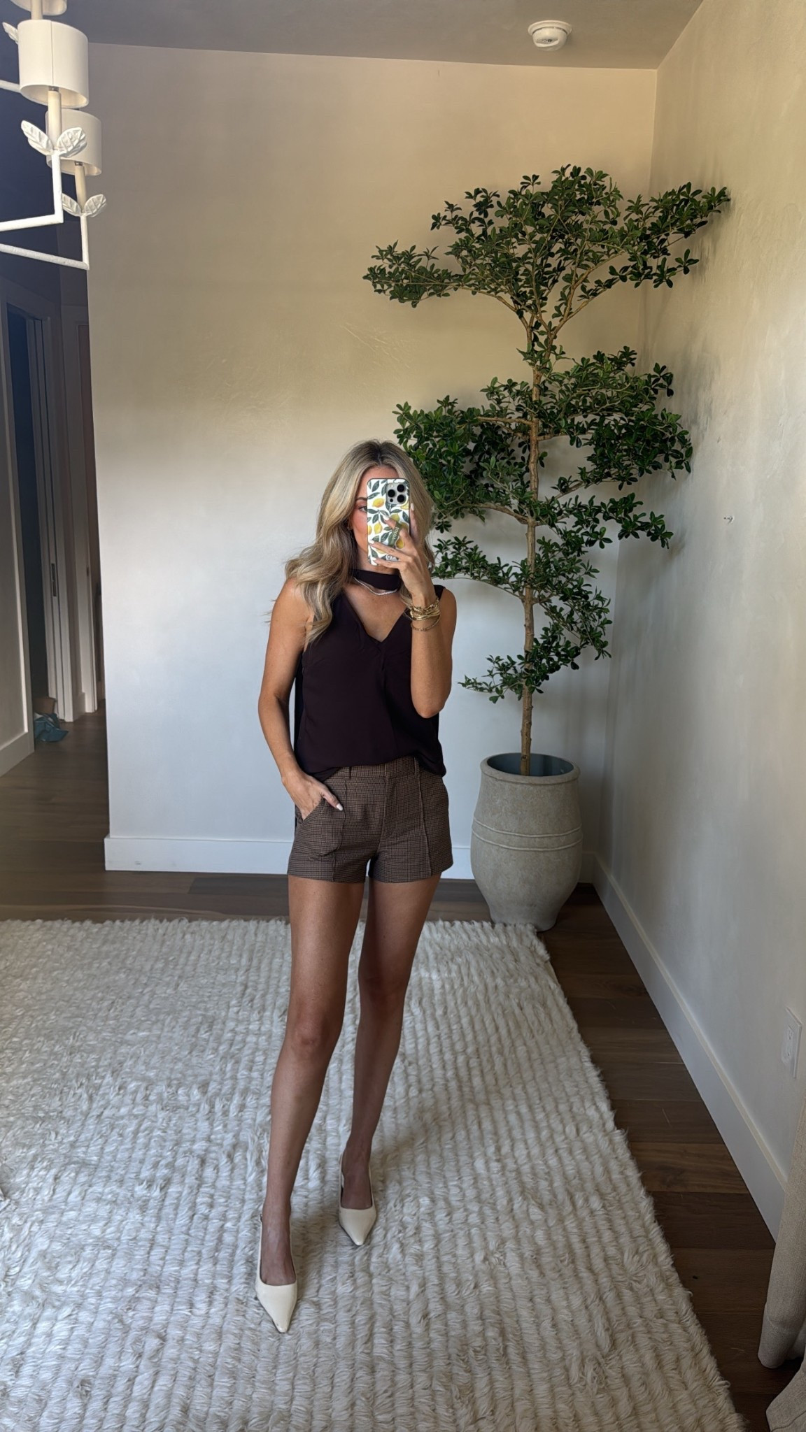 Code AFLTK 
wearing XS in tank 
25 in shorts 