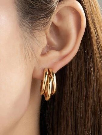 Hollow Out Geometric Decor Clip On Earrings | SHEIN