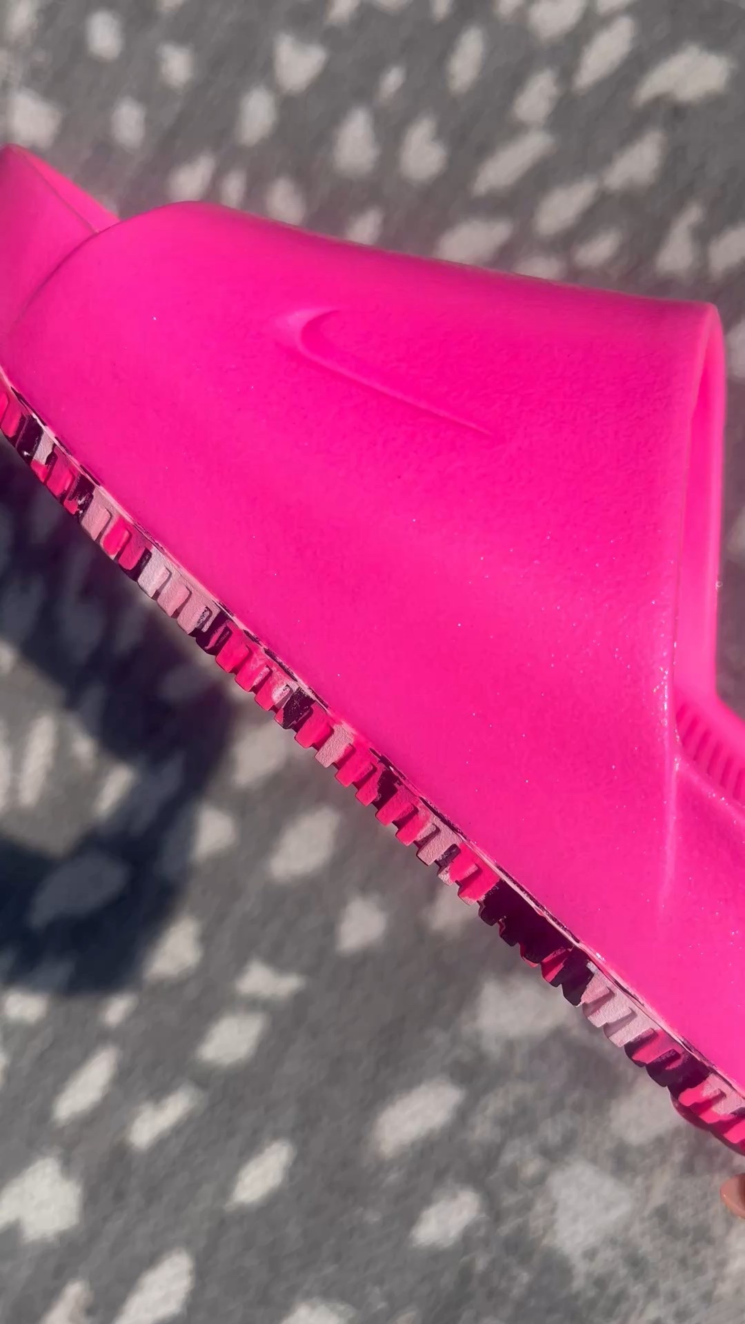The perfect Summer Slides

#LTKStyleTip #LTKSeasonal #LTKSummerEdit