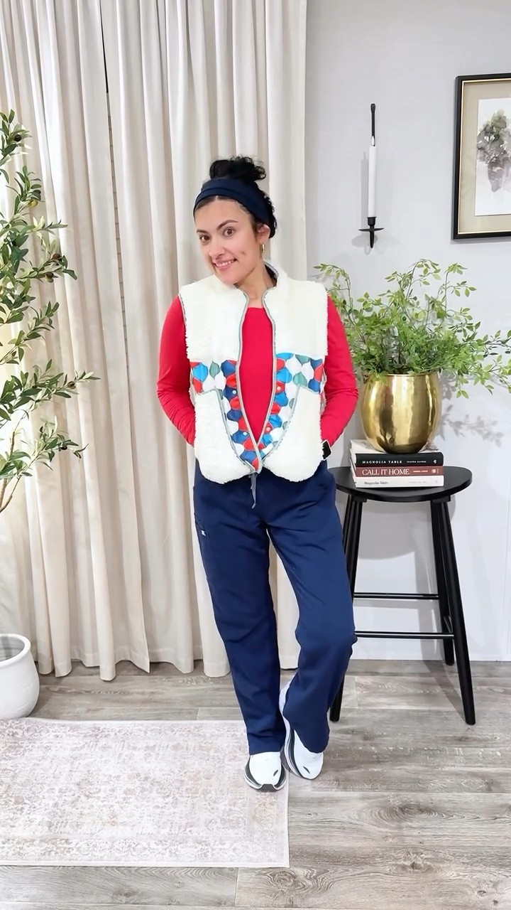 Just another day of chaos in cute scrubs! 🩺❤️

#nursetok #scrubsoftheday #nurseootd #scrubootd #healthcareworker @wearfigs

#LTKMidsize #LTKStyleTip #LTKWorkwear