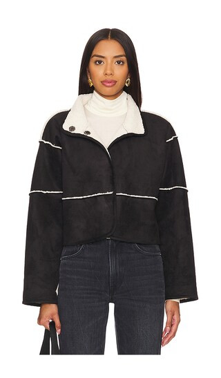 Kelly Reversible Sherpa Jacket in Black & Ecru | Revolve Clothing (Global)