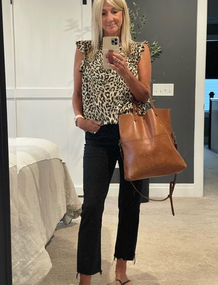 COME ON IN: #ootd One of my favorite fall outfits is to pair an animal print with black pants! Add a caramel leather tote and voila!

#LTKSeasonal #LTKhome