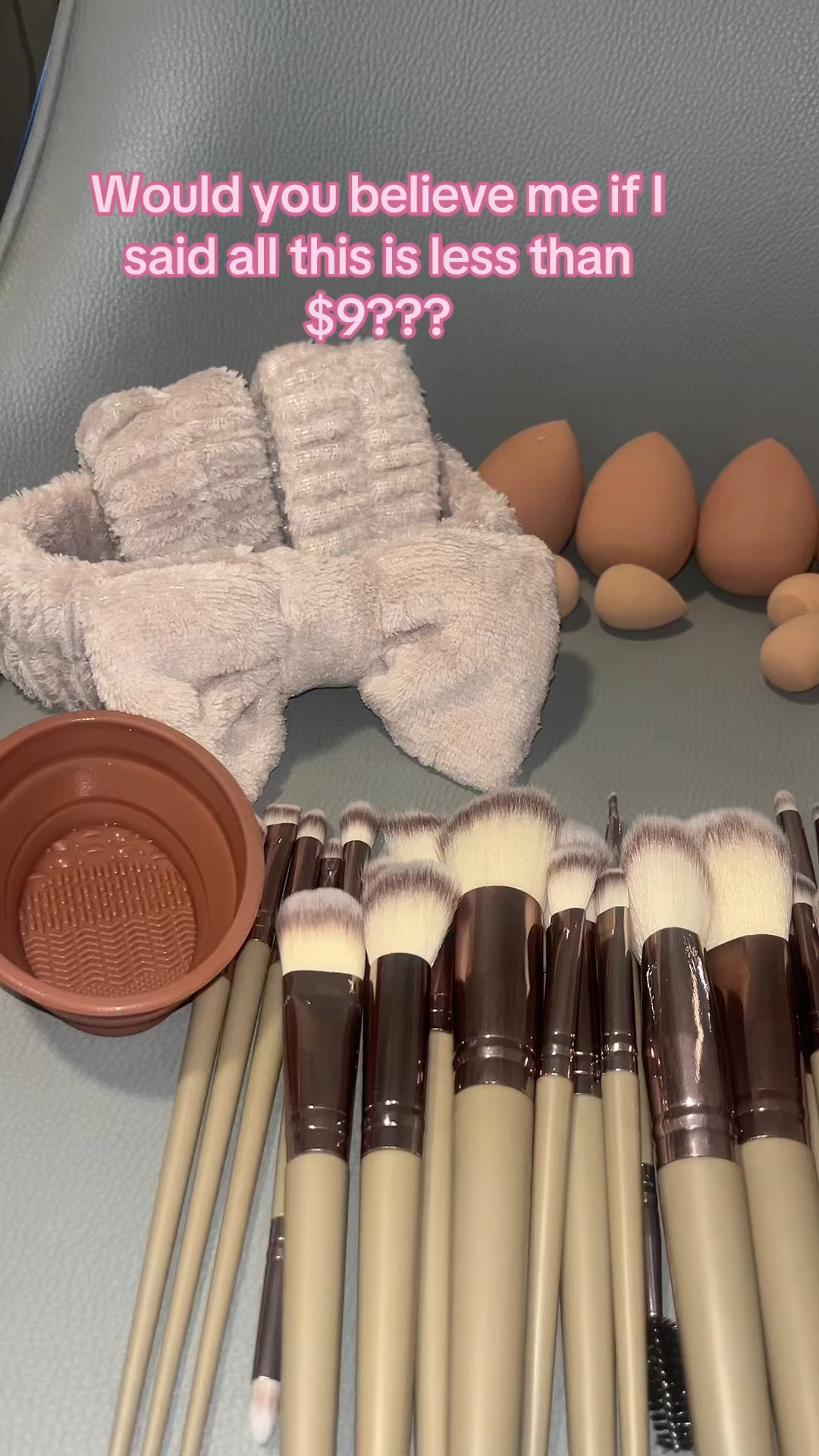 Perfect beginner friendly brush and makeup tool set! Look how much you get! Good quality.

#LTKSaleAlert #LTKBeauty #LTKGiftGuide