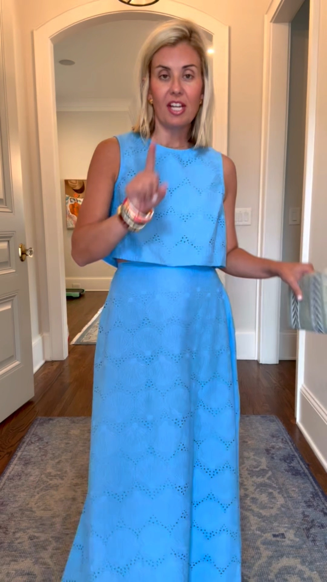 I just received this beauty from Sail to Sable!! Don’t forget to use code BIRTHDAYFUN for 43% off nearly the entire site! Happy Birthday, Jen!! ￼
