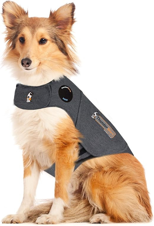 Thundershirt Classic Dog Anxiety Jacket | Amazon (US)