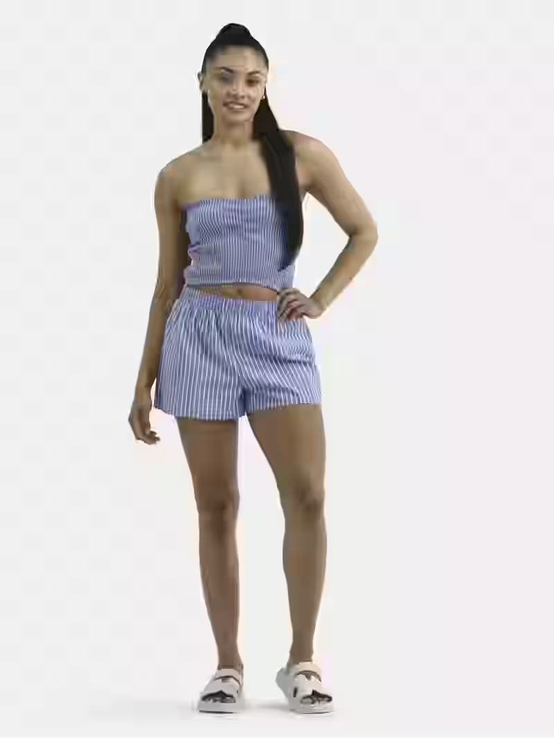 No Boundaries Smocked Tube Top and Shorts Set, 2-Piece, Women's | Walmart (US)