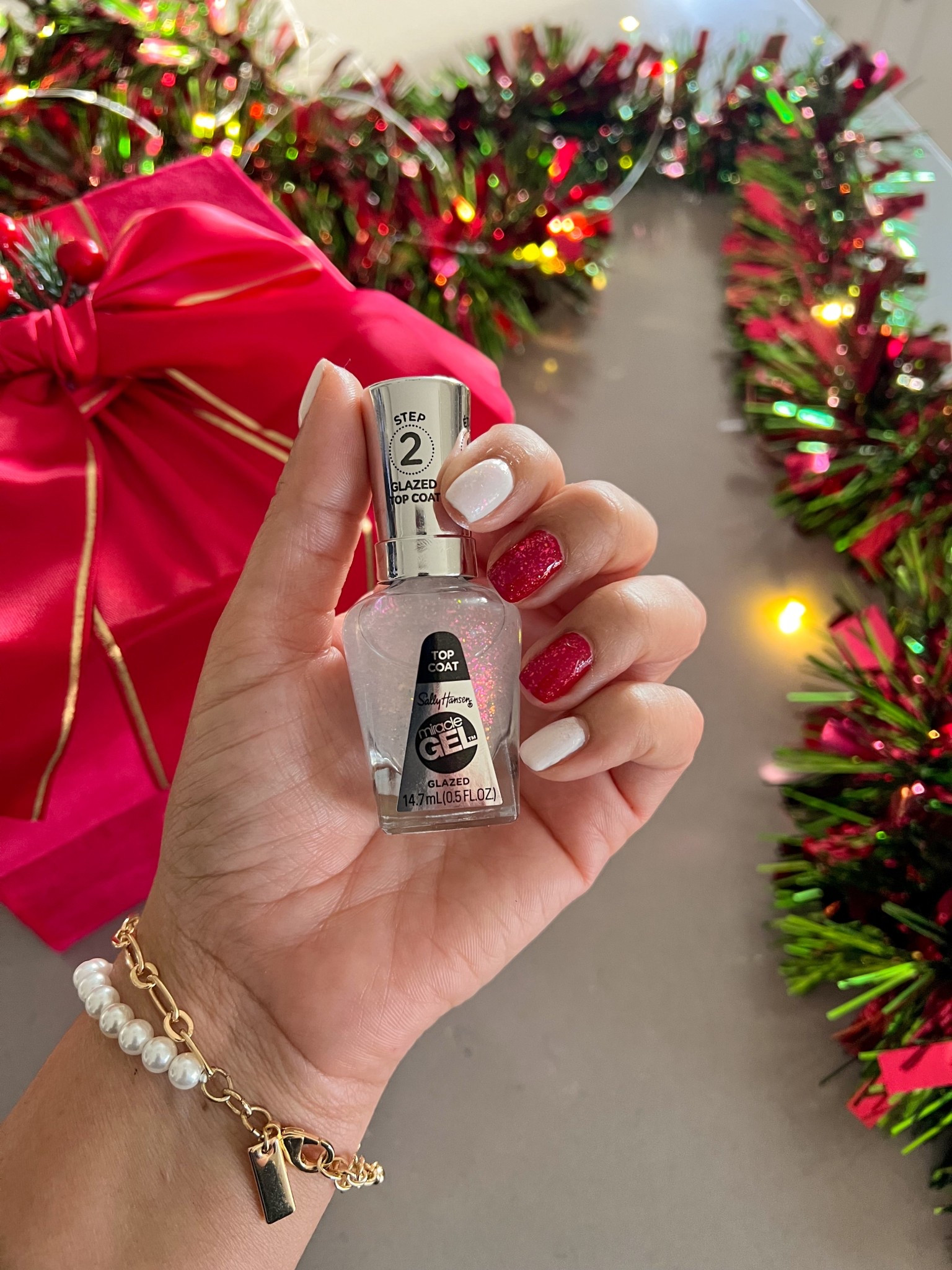 #ad Here’s a quick and easy gift idea for the beauty lover on your list! Sally Hansen’s Miracle Gel™ is that girl! Achieve salon quality manicure right at home with 3 simple steps- prime, color and top coat! My favorite for the holidays, “Glazed” top coat! It elevates any look with its beautiful sparkles AND you don’t need a UV light! Shop all of my faves by @Sally_Hansen this holiday season!

@Shop.LTK #liketkit (my ltk link goes here)

#SHPartner #SallyHansenPartner #TargetPartner #Target


#LTKGiftGuide #LTKselfcare #LTKHoliday