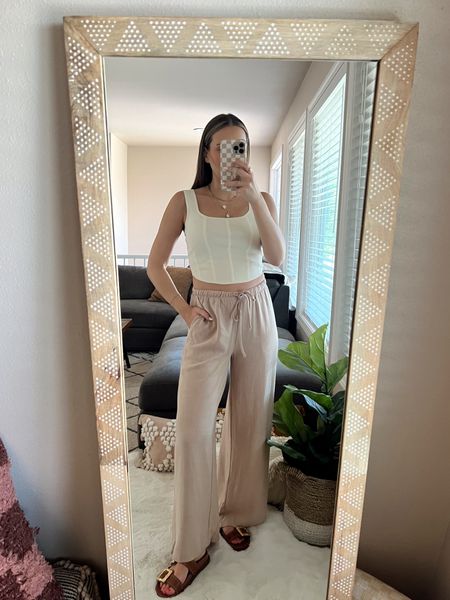 Amazon summer pants☀️ wearing a small top and small pants.

Amazon finds | Amazon style | summer style |summer pants 




#LTKStyleTip #LTKFindsUnder50 #LTKBump